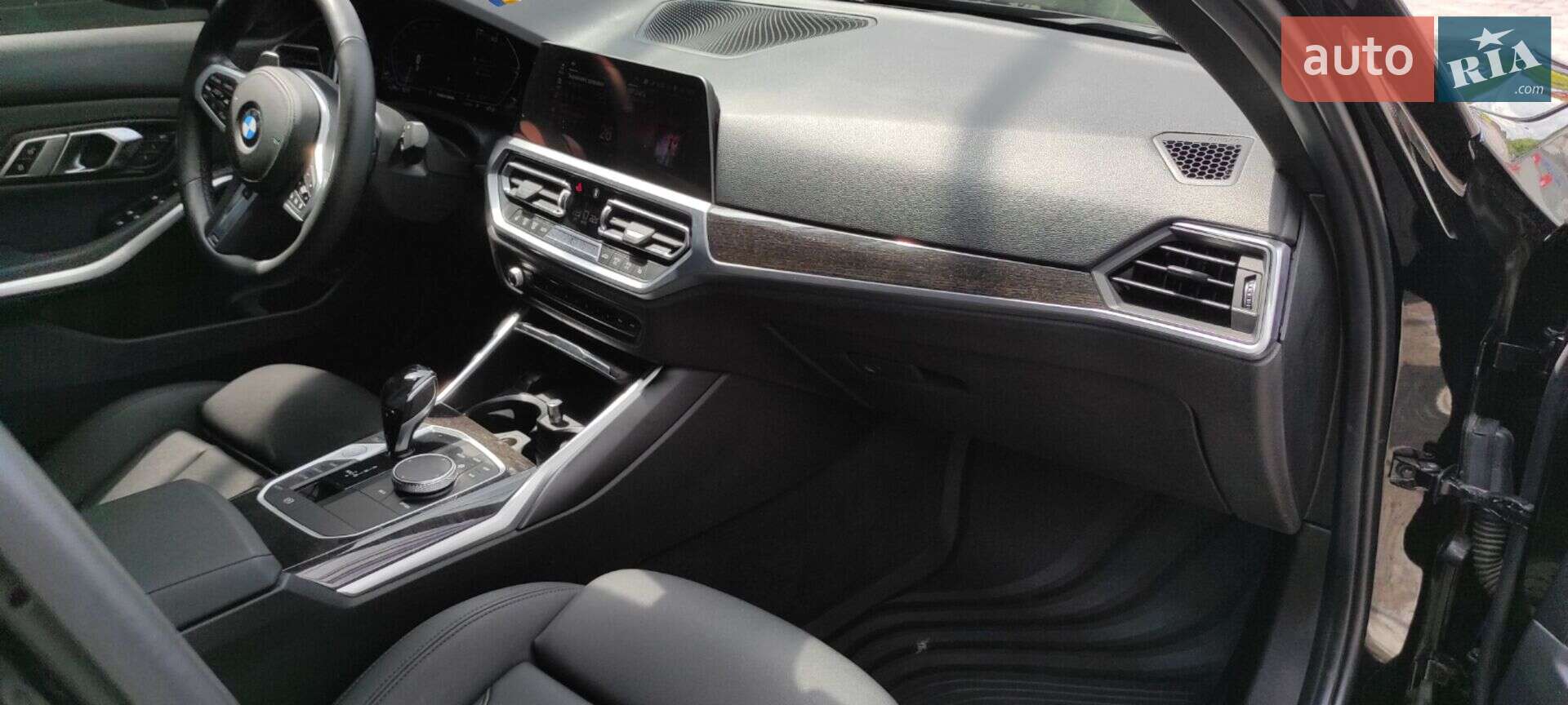 BMW 3 Series 2020 VIN 3MW5R7J0XL8B24593 фото оголошення 8 з 13
