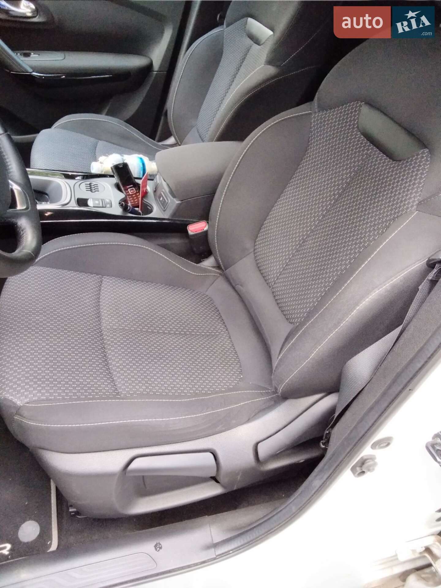 Renault Kadjar 2015 VIN VF1RFE00054164477 фото оголошення 4 з 11