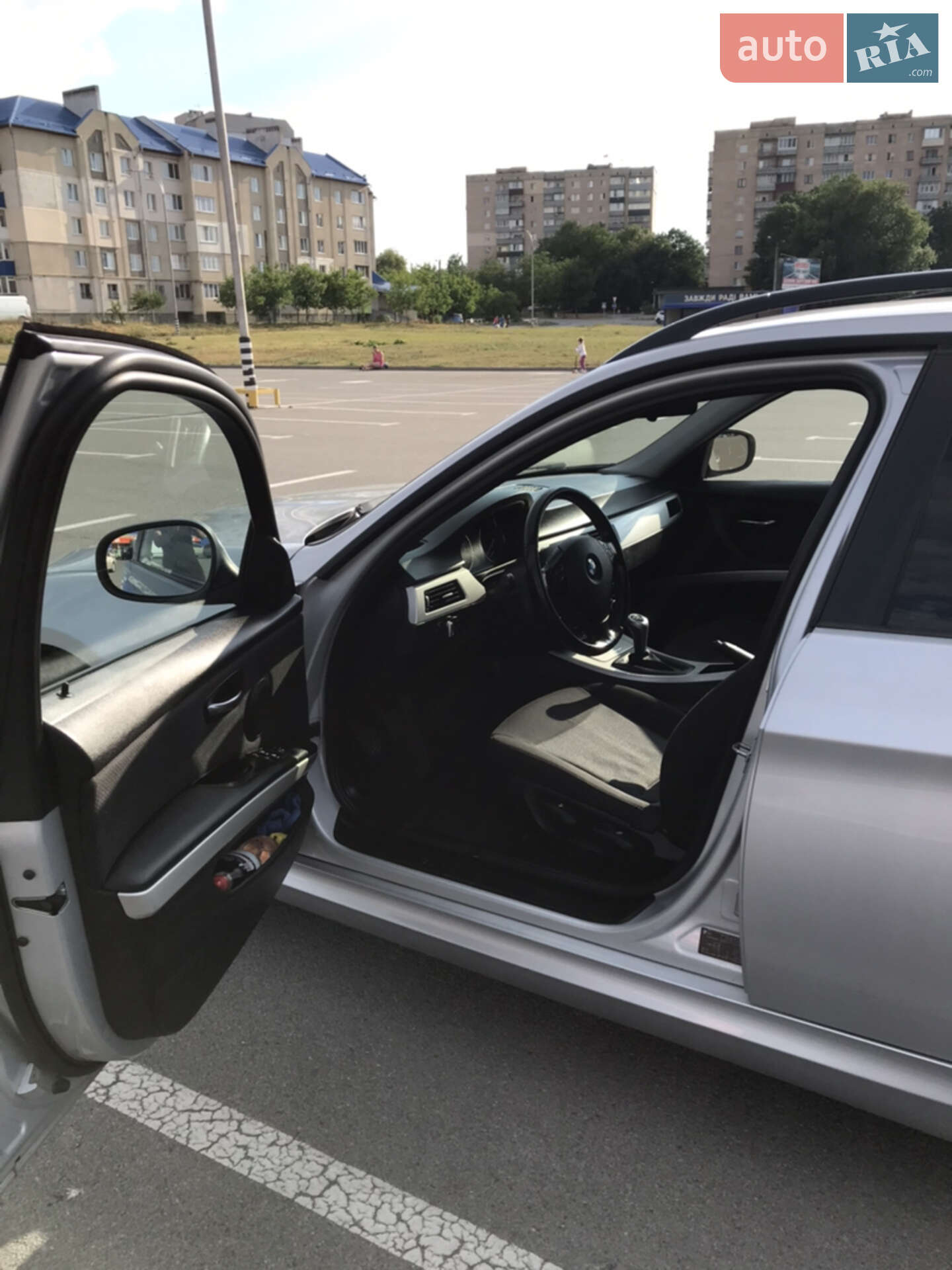 BMW 3 Series 2010 VIN WBAUY51040A888782 фото оголошення 6 з 15