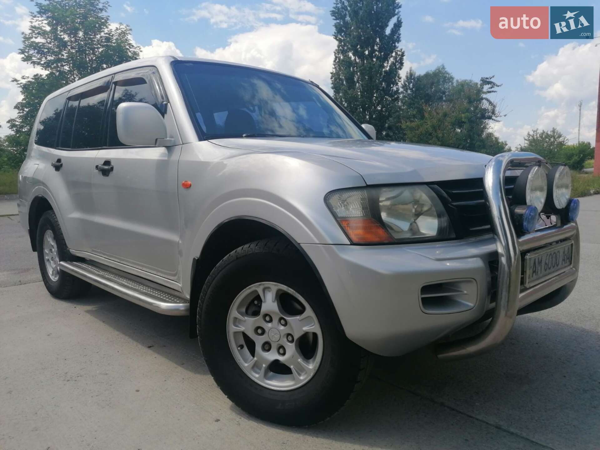 Mitsubishi Pajero Wagon 2000 VIN JMBLNV74W1J000261 фото оголошення 29 з 66