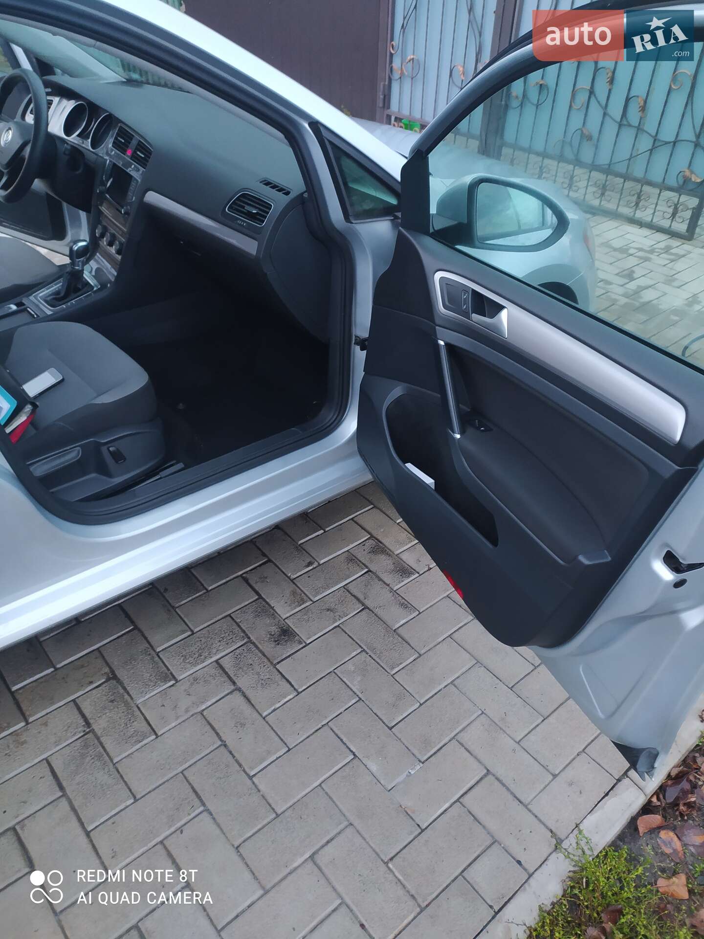 Volkswagen e-Golf 2014 VIN WVWKP7AU4FW905474 фото оголошення 22 з 32