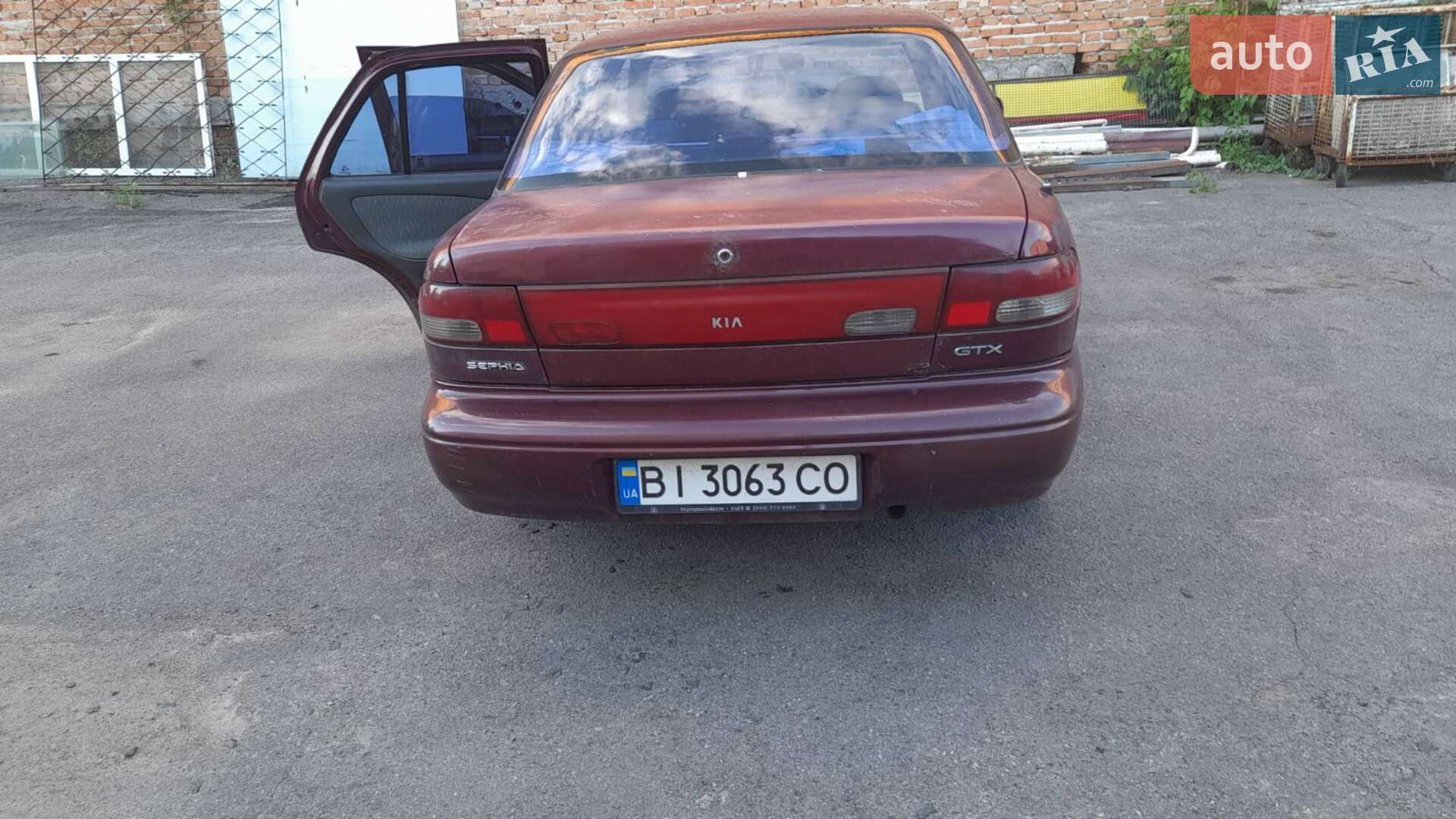 Kia Sephia 1997 VIN KNEFA2222V5462955 фото оголошення 3 з 14