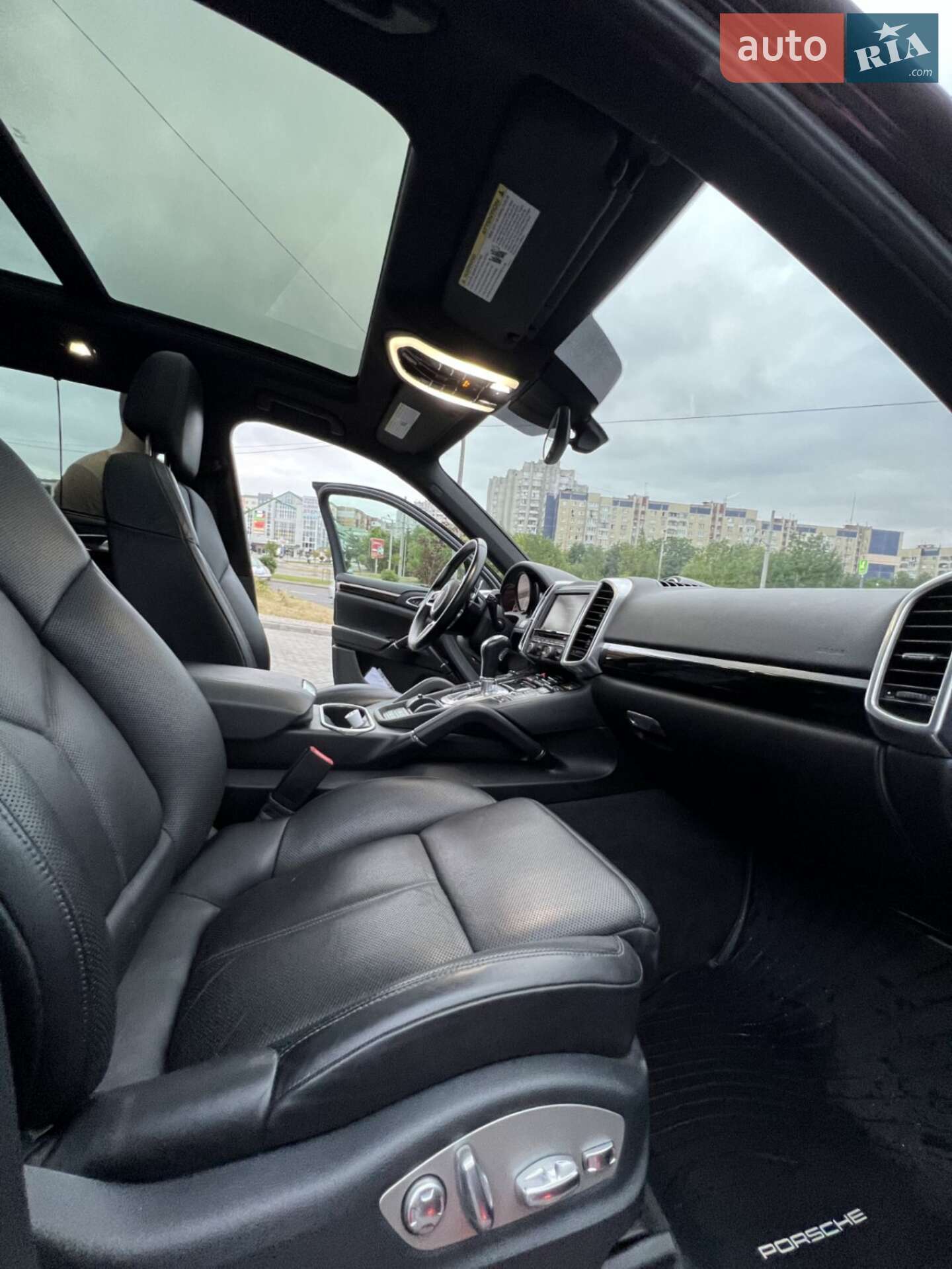 Porsche Cayenne 2015 VIN WP1AF2A2XGKA43143 фото оголошення 11 з 22