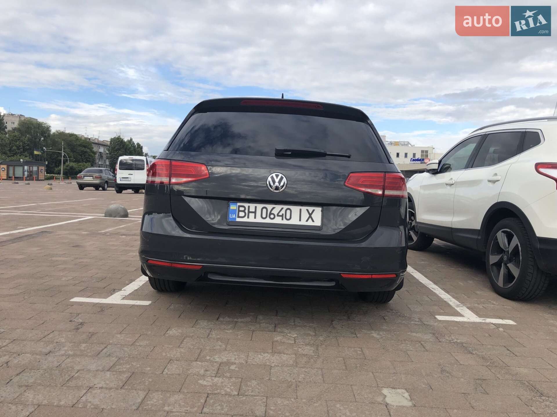 Volkswagen Passat 2015 VIN WVWZZZ3CZFE503827 фото оголошення 4 з 26