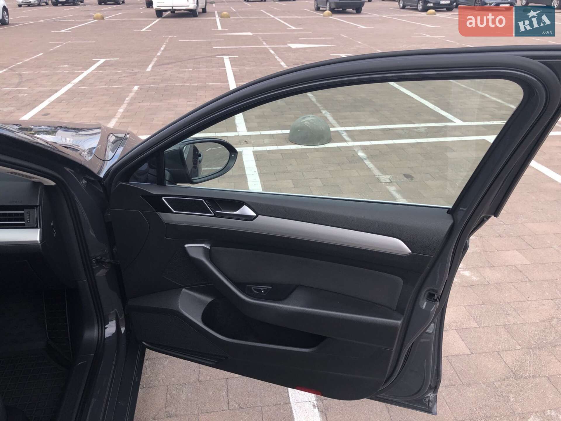 Volkswagen Passat 2015 VIN WVWZZZ3CZFE503827 фото оголошення 17 з 26
