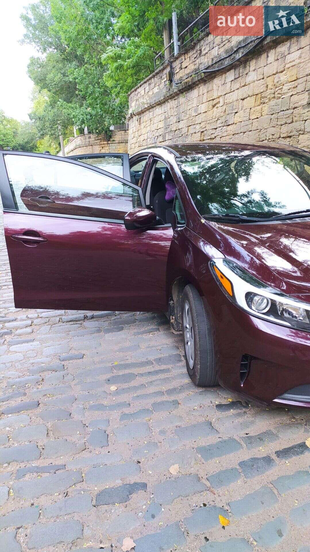 Kia Forte 2018 VIN 3KPFK4A71JE259709 фото оголошення 16 з 34