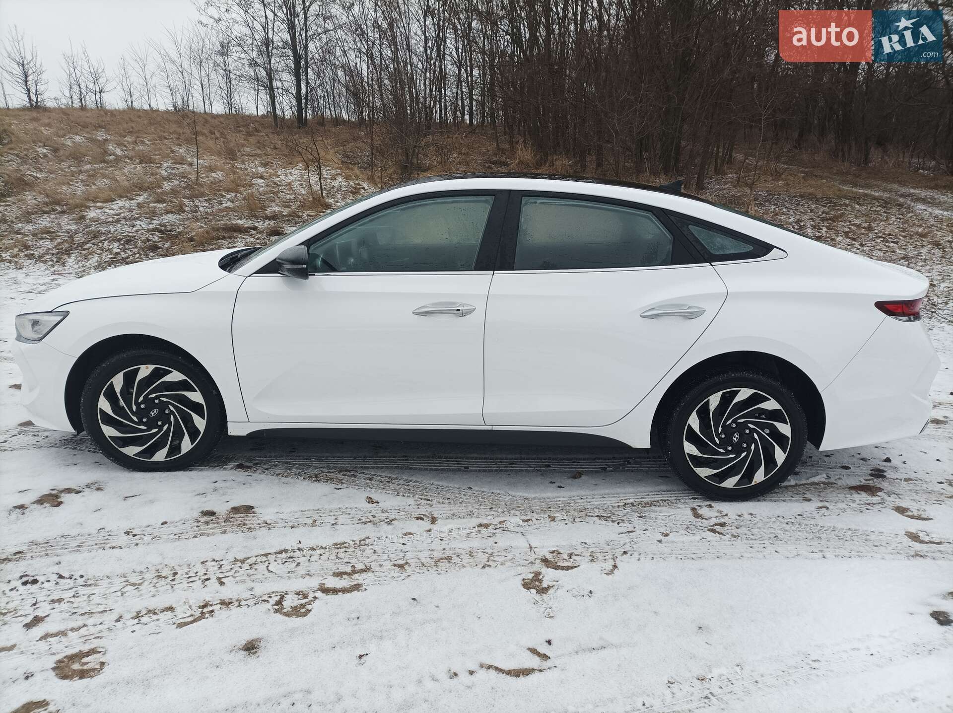 Hyundai Lafesta 2021 VIN LBES6AXD4MW002422 фото оголошення 2 з 9
