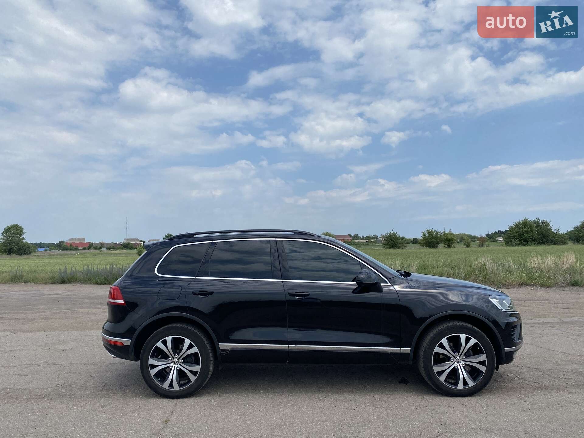 Volkswagen Touareg 2016 VIN WVGZZZ7PZGD030600 фото оголошення 6 з 30