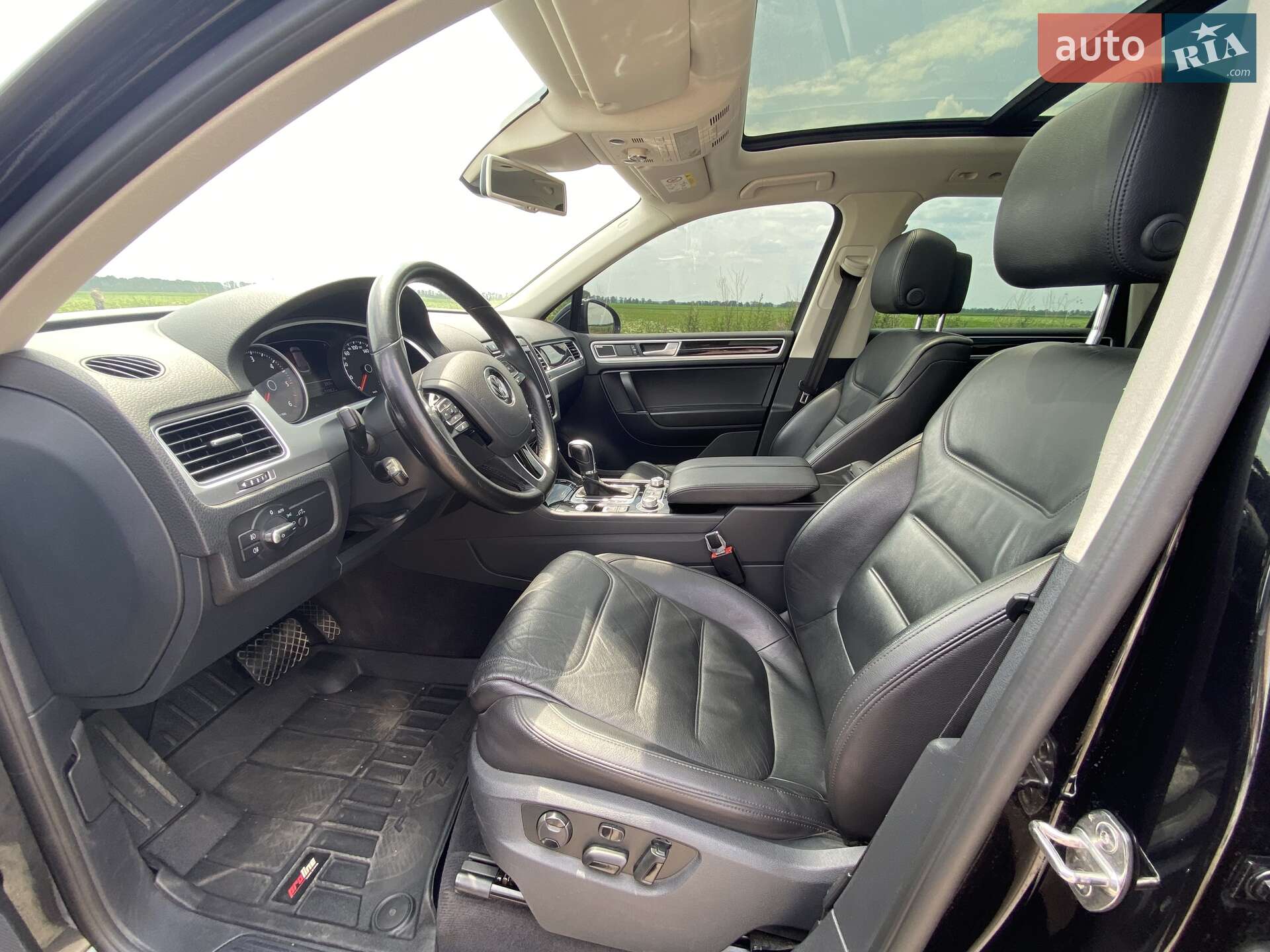 Volkswagen Touareg 2016 VIN WVGZZZ7PZGD030600 фото оголошення 20 з 30