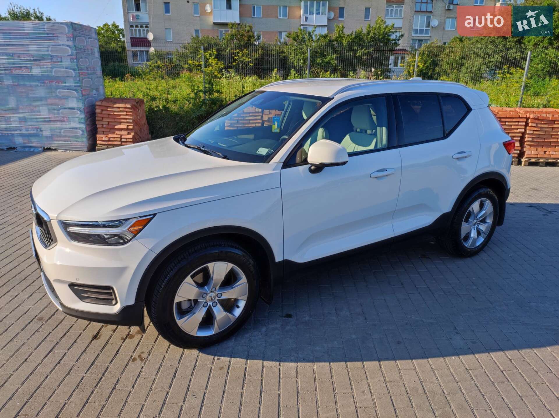Volvo XC40 2019 VIN YV4AC2HK9L2224824 фото оголошення 3 з 33