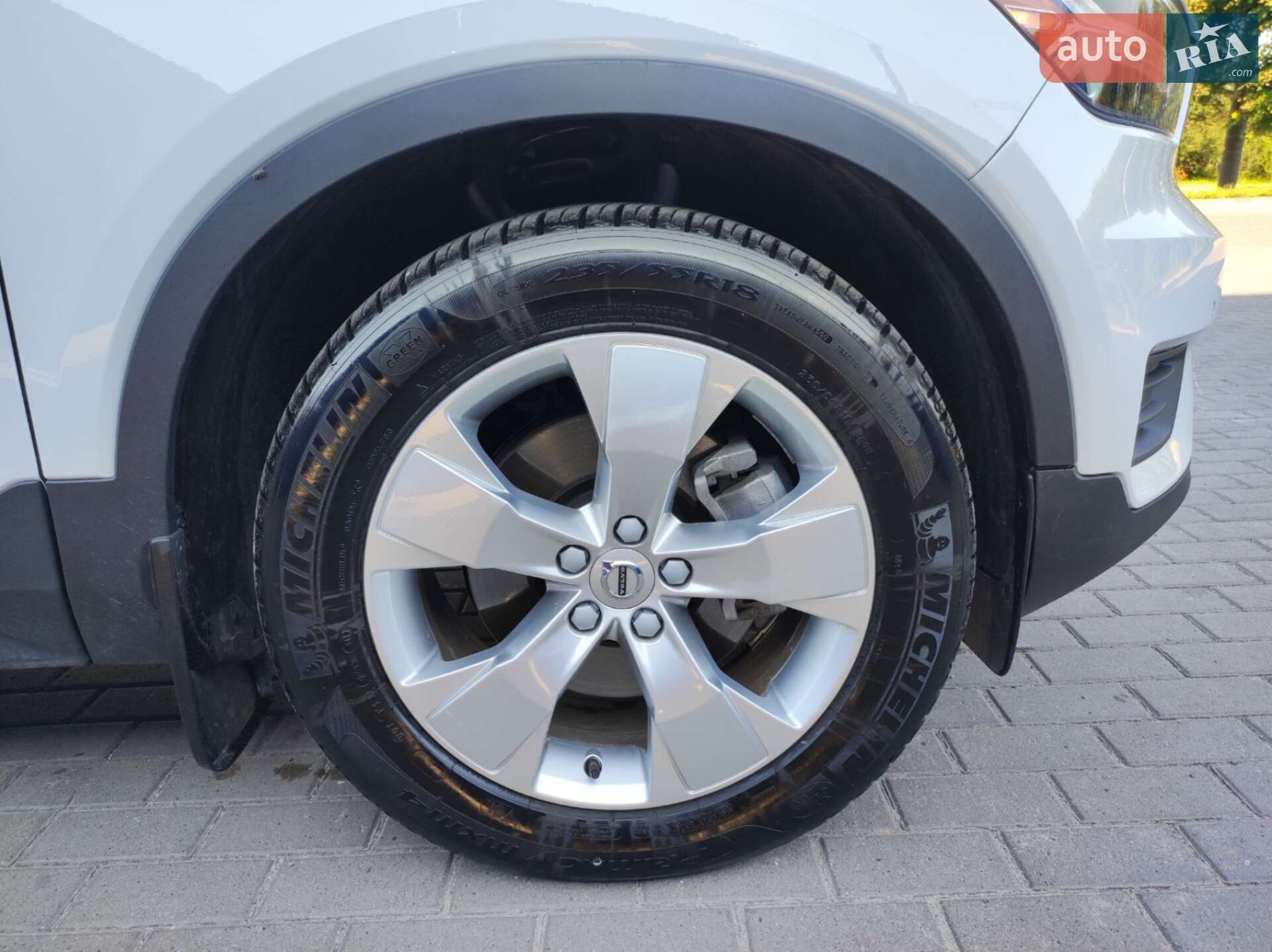 Volvo XC40 2019 VIN YV4AC2HK9L2224824 фото оголошення 31 з 33