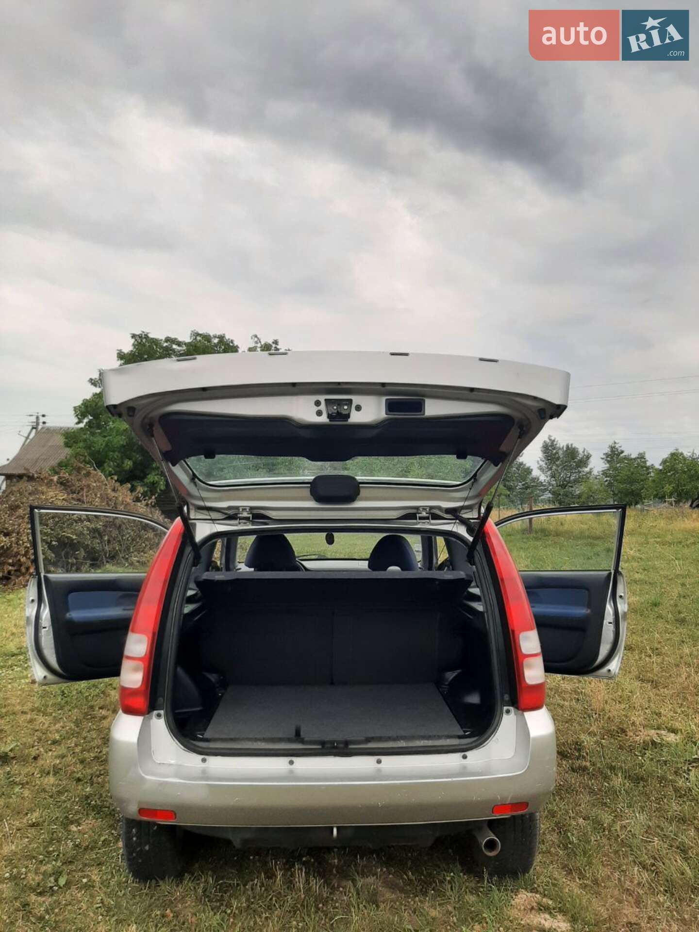 Honda HR-V 1999 VIN JHMGH1350XS202853 фото оголошення 7 з 29