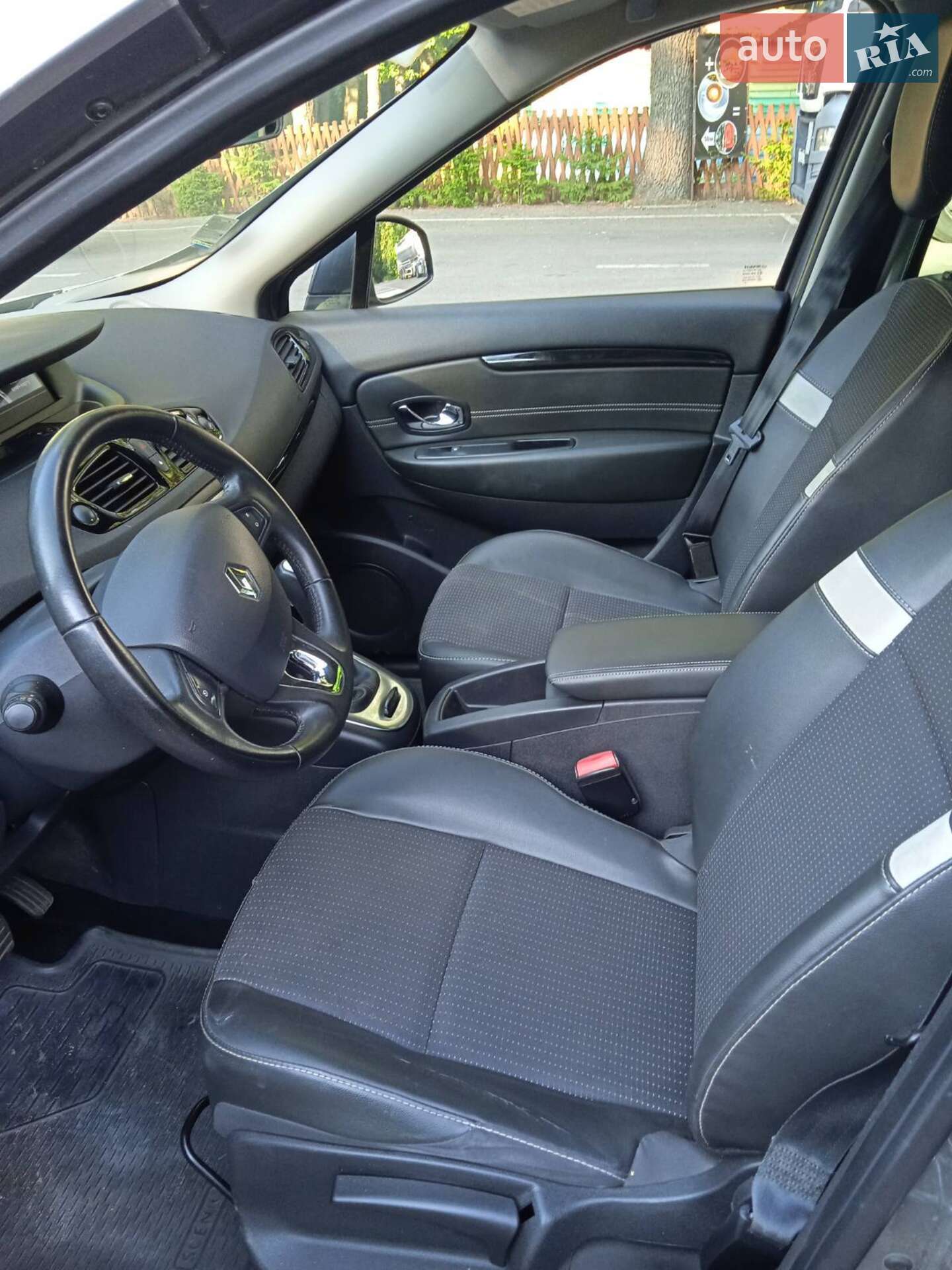 Renault Megane Scenic 2014 VIN VF1JZS00E51385045 фото оголошення 23 з 26