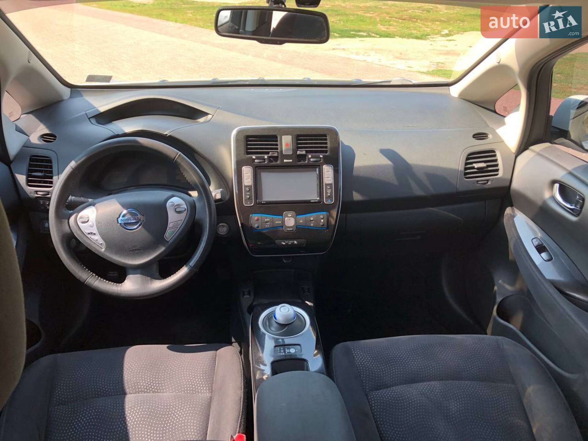 Nissan Leaf 2015 VIN 1N4AZ0CP2FC328634 фото оголошення 9 з 15