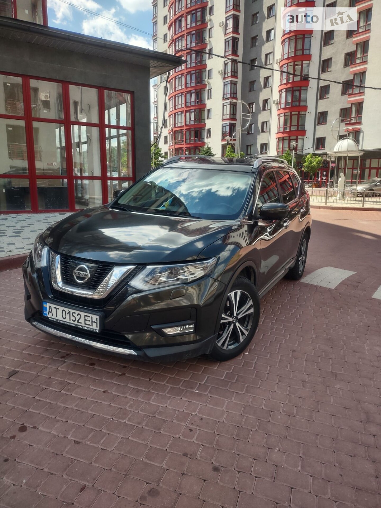 Nissan X-Trail 2017 VIN JN1TCAT32U0109781 фото оголошення 9 з 12