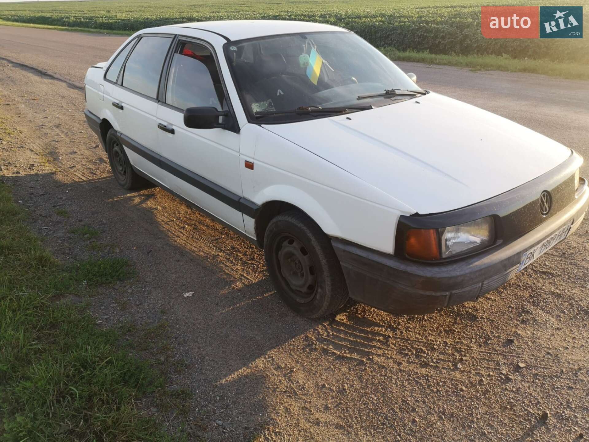 Volkswagen Passat 1993 VIN WVWZZZ31ZPE122047 фото оголошення 7 з 12