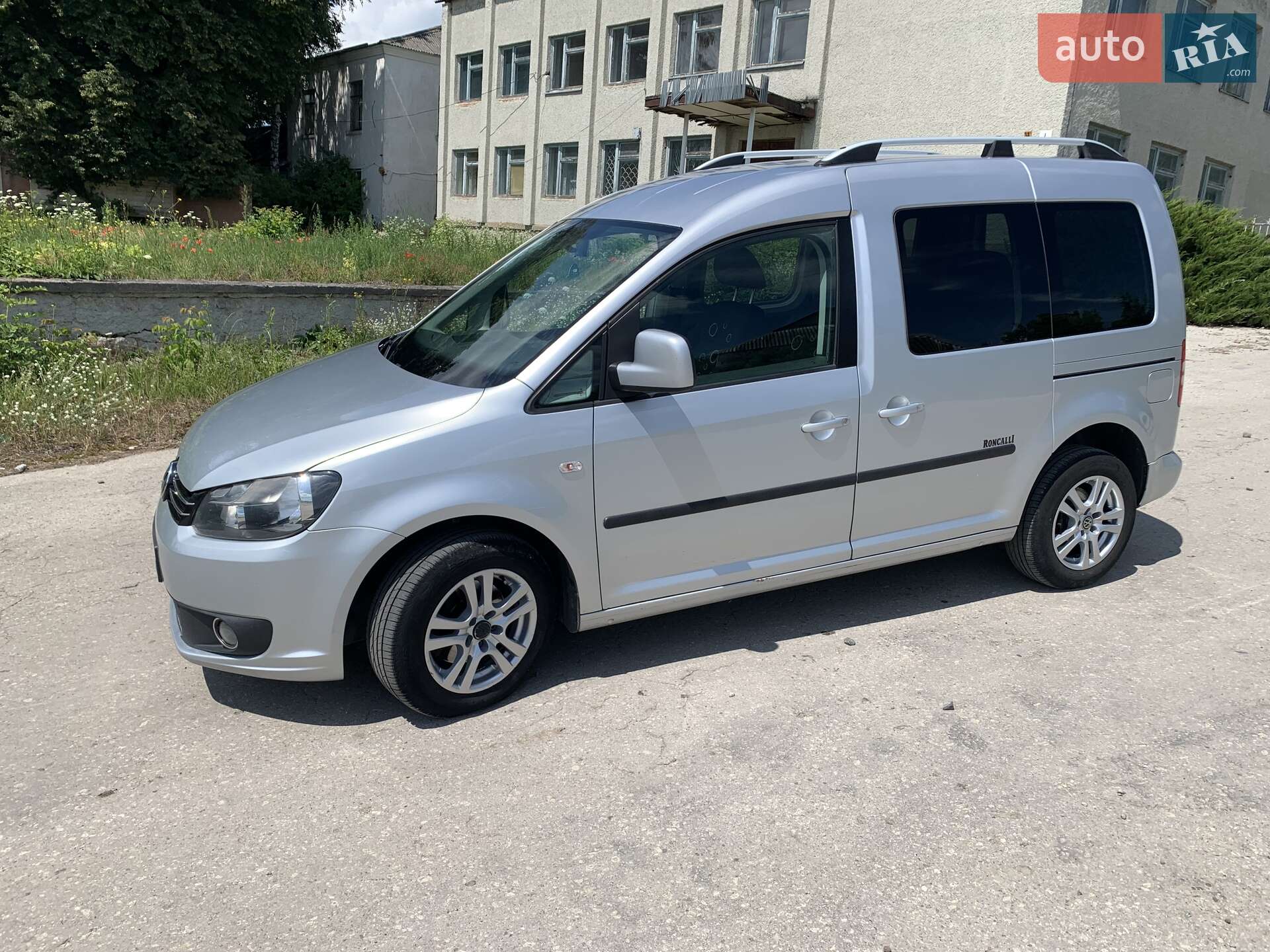 Volkswagen Caddy 2011 VIN WV2ZZZ2KZCX004208 фото оголошення 2 з 5
