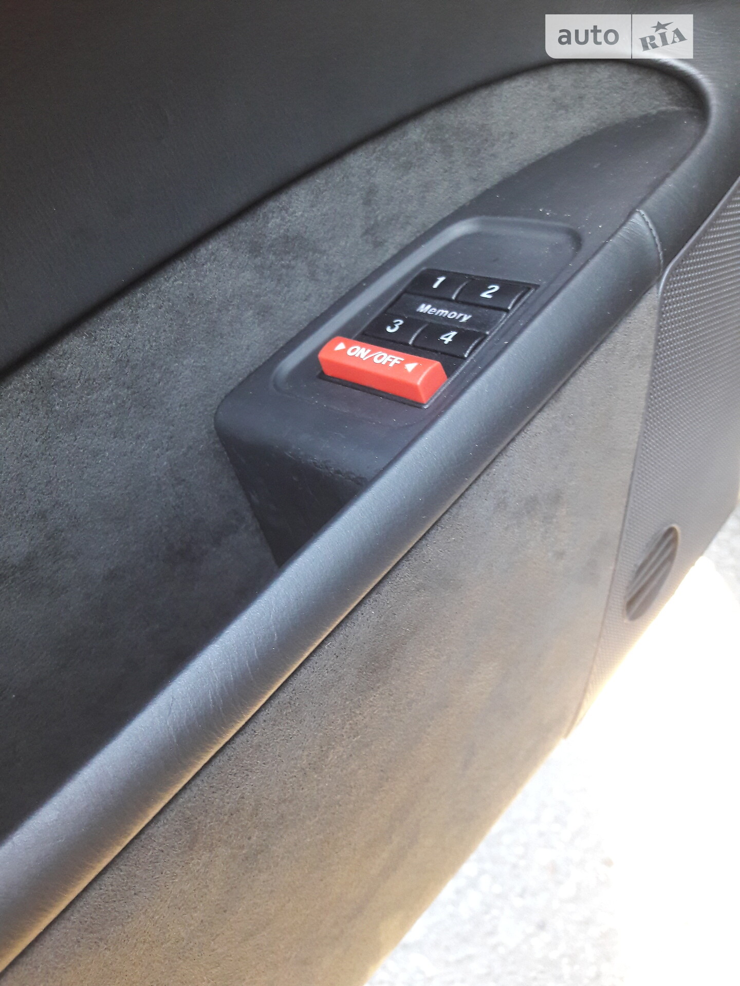 Audi A8 2002 VIN WAUZZZ4DX3N000817 фото оголошення 42 з 95