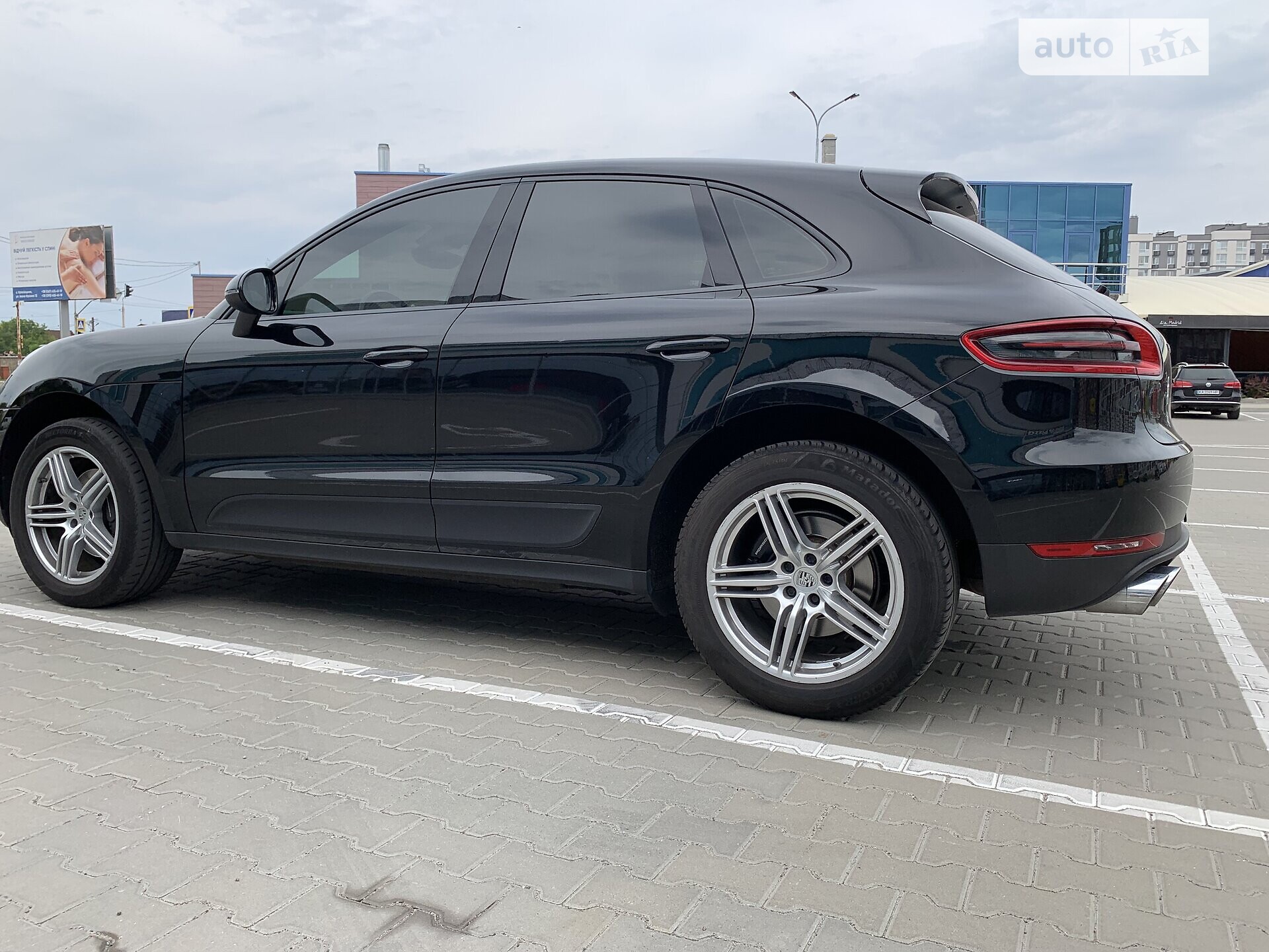 Porsche Macan 2017 VIN WP1ZZZ95ZJLB01760 фото оголошення 10 з 20