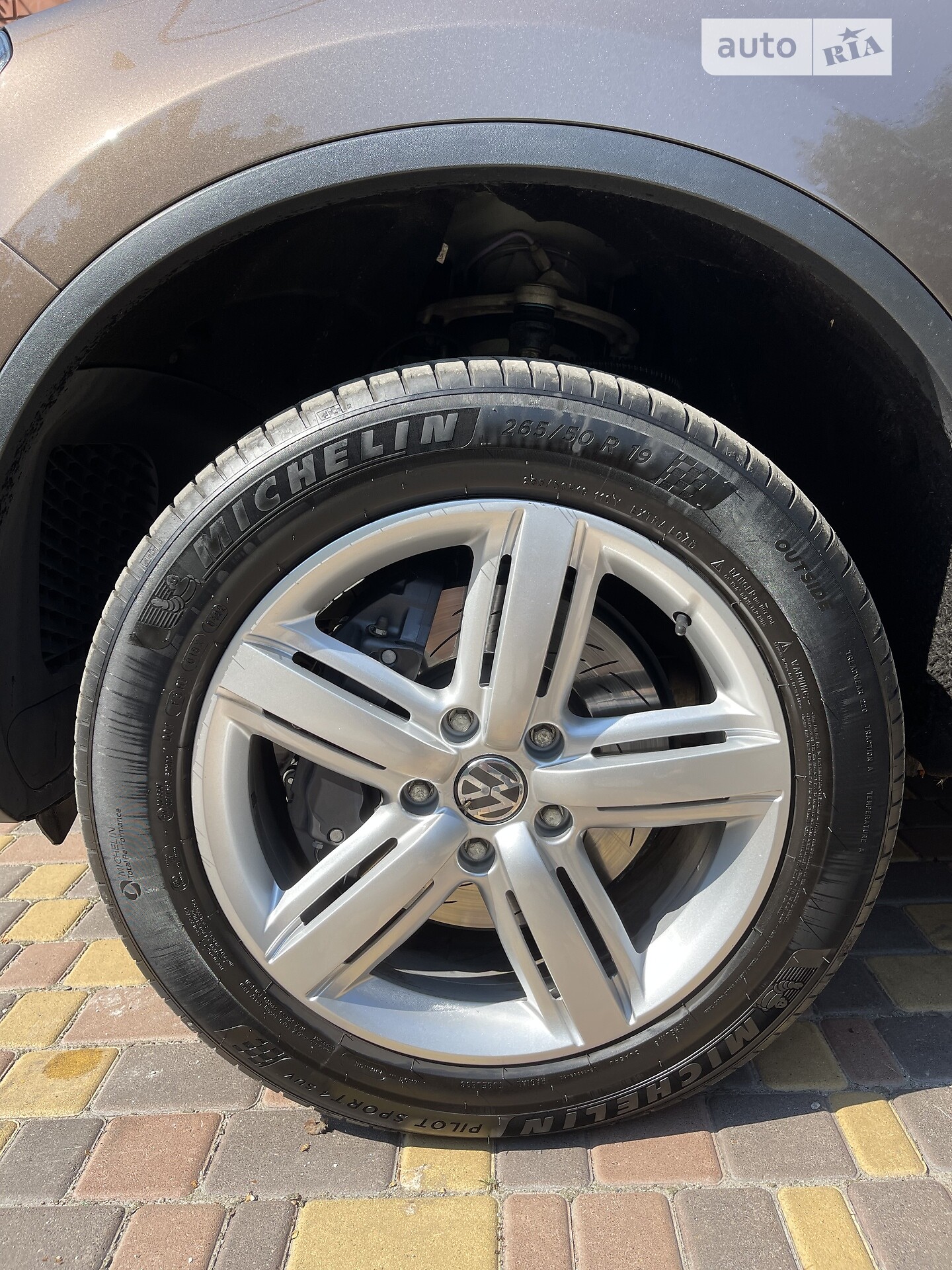 Volkswagen Touareg 2011 VIN WVGZZZ7PZCD002384 фото оголошення 5 з 15