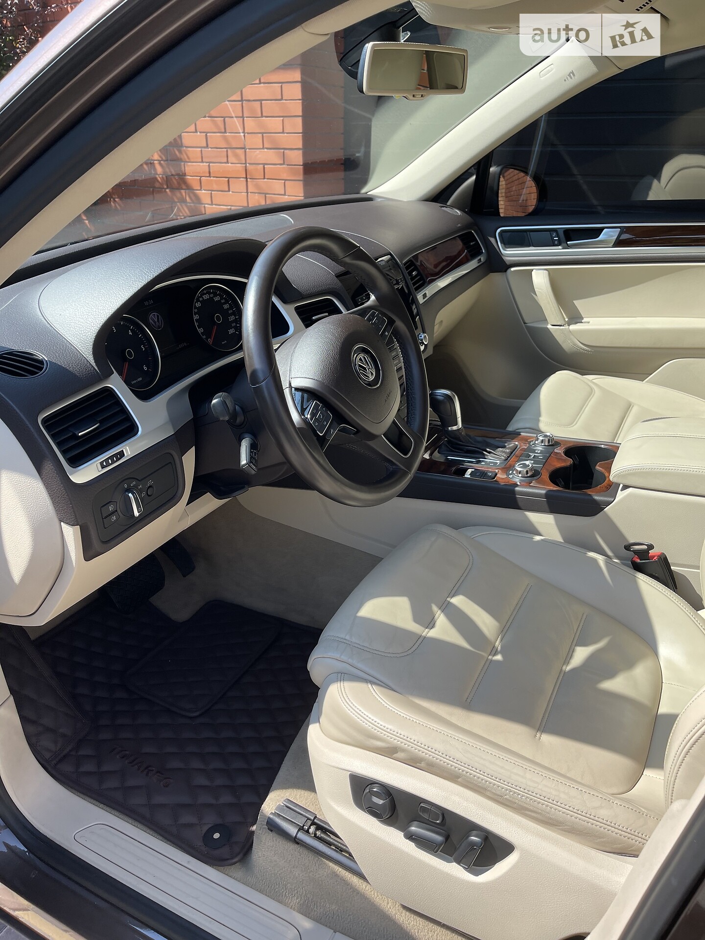 Volkswagen Touareg 2011 VIN WVGZZZ7PZCD002384 фото оголошення 14 з 15