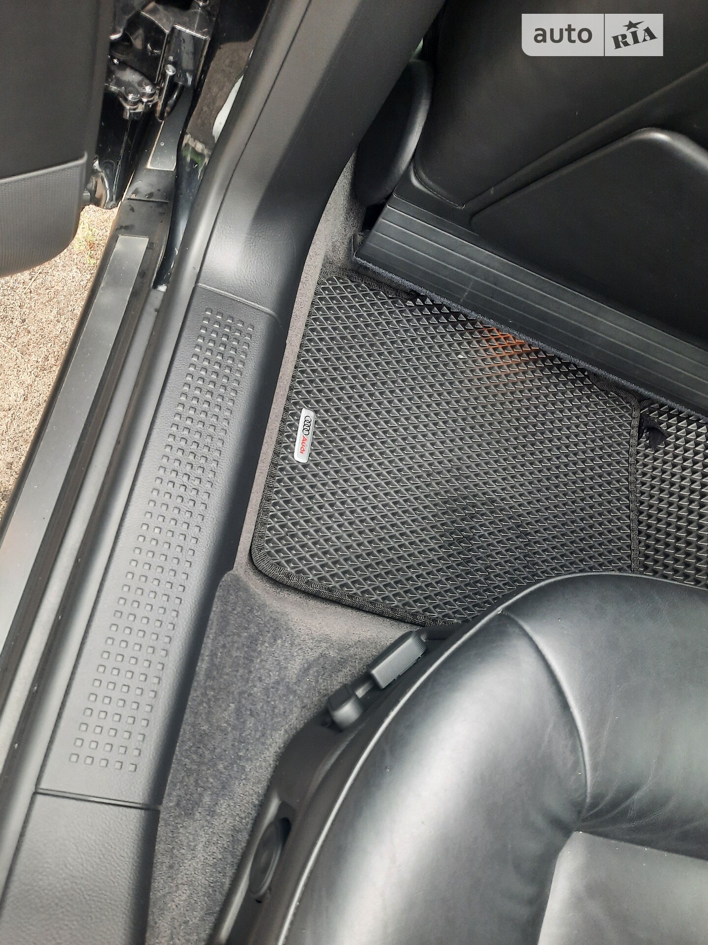 Audi A8 2002 VIN WAUZZZ4DX3N000817 фото оголошення 17 з 95