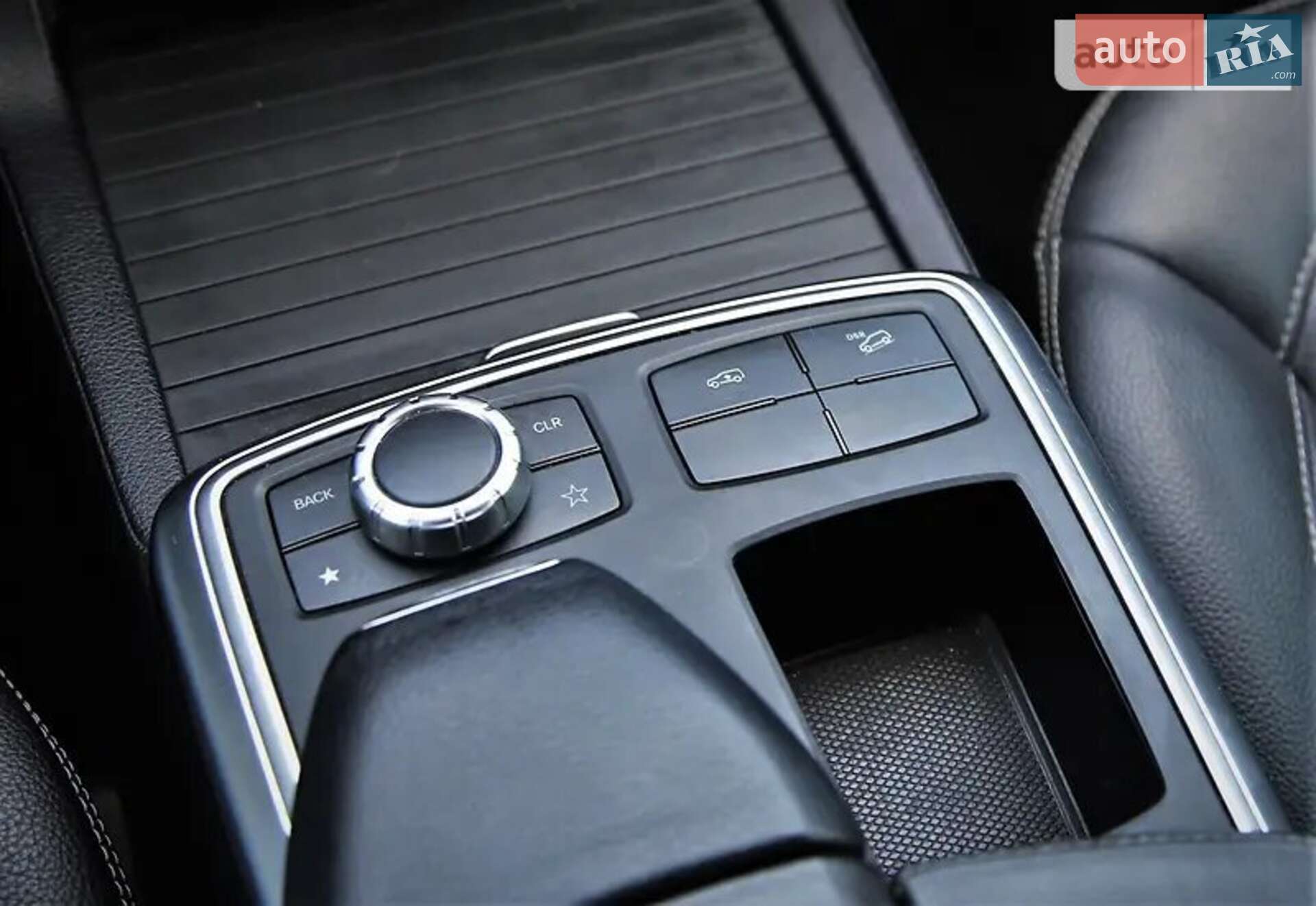 Mercedes-Benz GL-Class 2013 VIN 4JGDF7CE8EA337738 фото оголошення 8 з 21