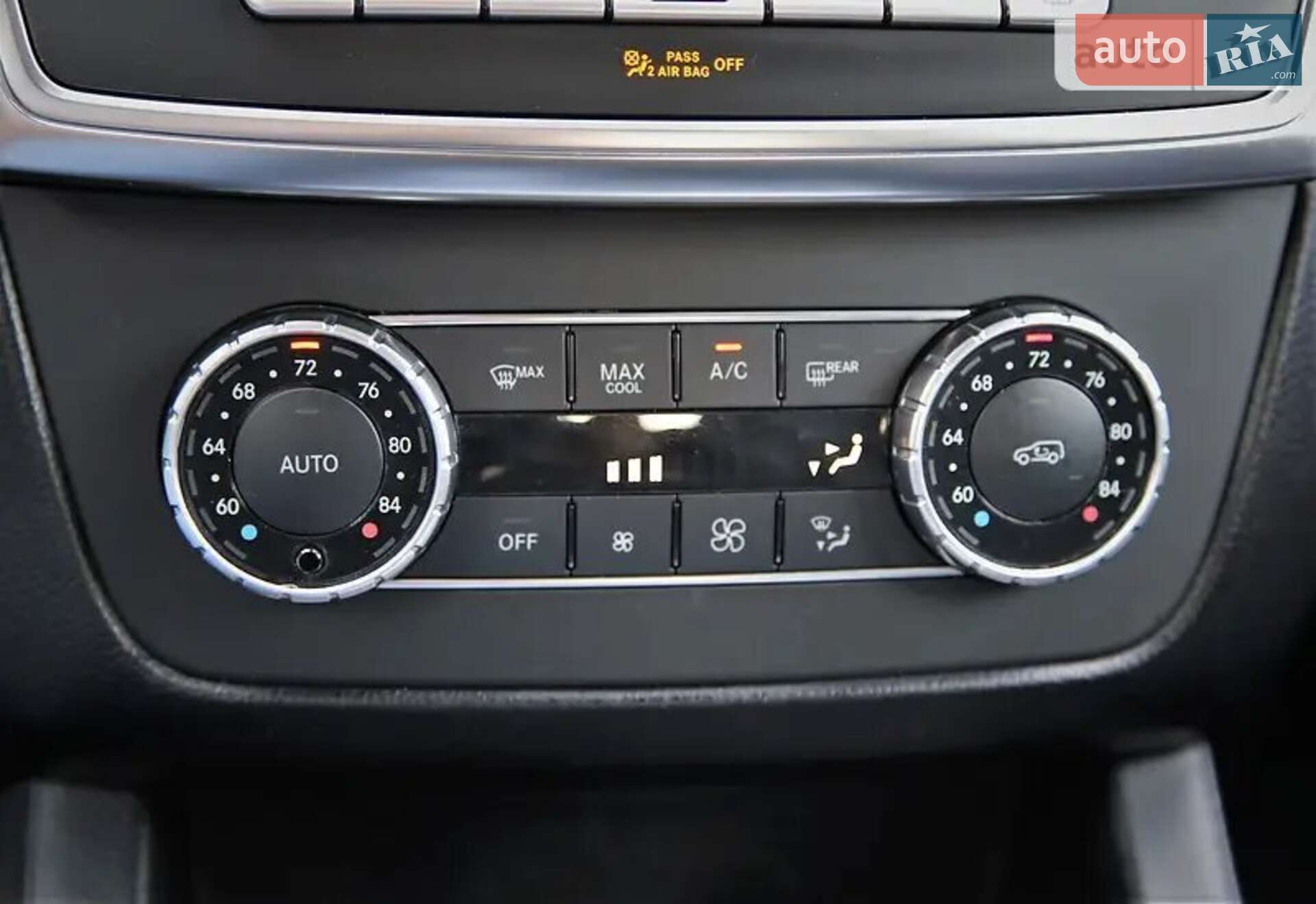 Mercedes-Benz GL-Class 2013 VIN 4JGDF7CE8EA337738 фото оголошення 10 з 21