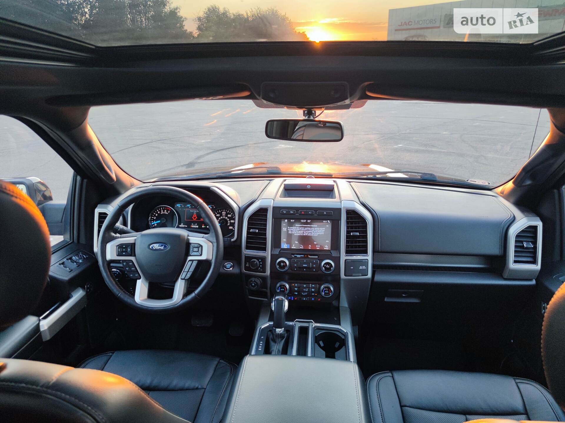Ford F-150 2018 VIN 1FTFW1E50KKC28591 фото оголошення 12 з 29
