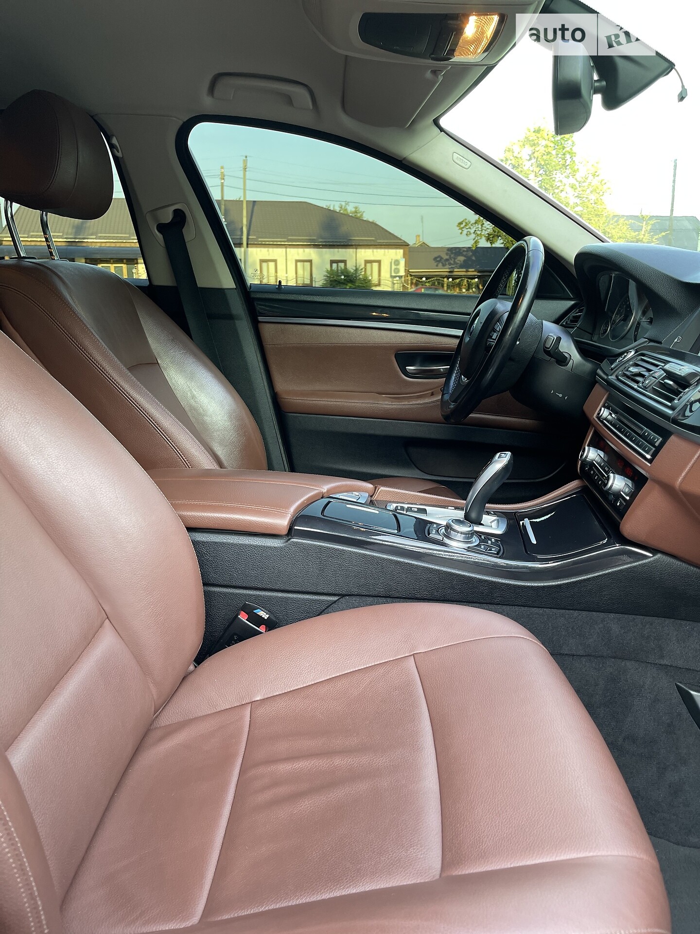 BMW 5 Series 2014 VIN WBA5B91060D567760 фото оголошення 30 з 64