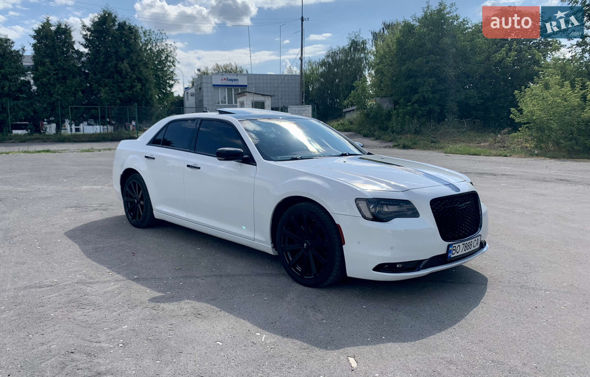 Chrysler 300 S 2018 VIN 2C3CCABG9JH234885 фото оголошення 7 з 76