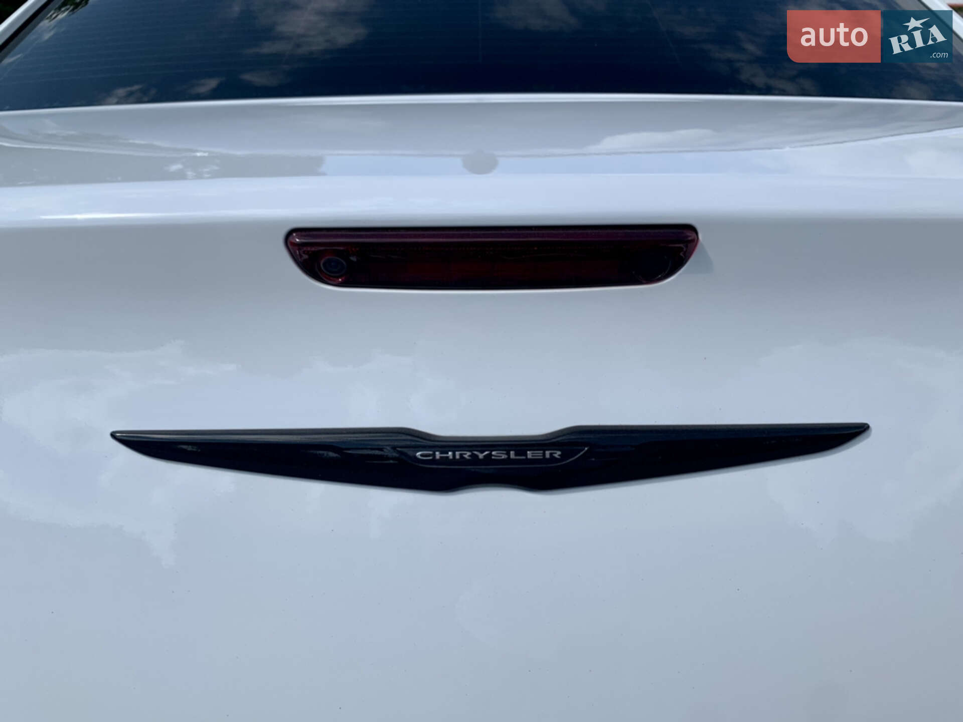 Chrysler 300 S 2018 VIN 2C3CCABG9JH234885 фото оголошення 14 з 76