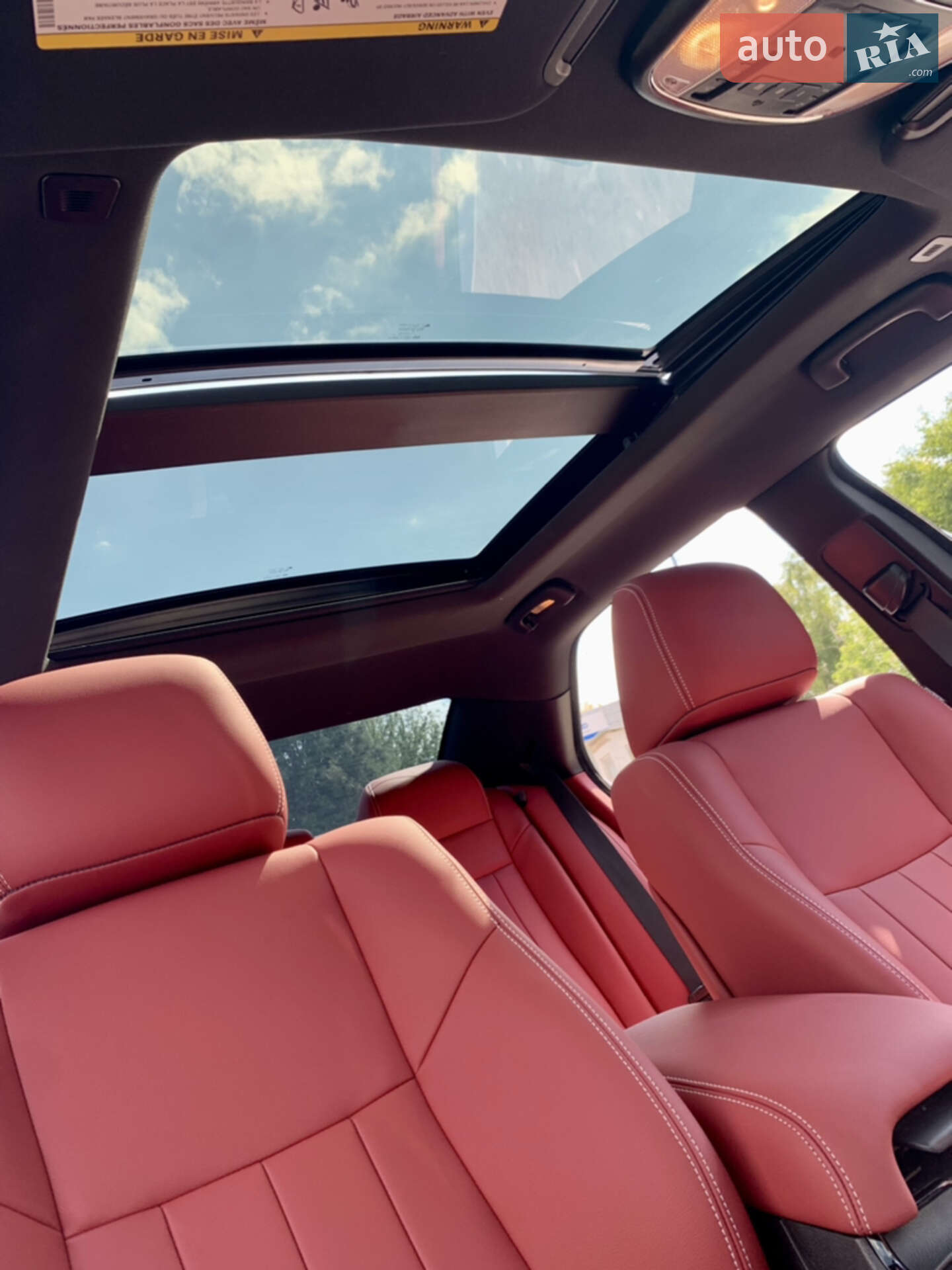 Chrysler 300 S 2018 VIN 2C3CCABG9JH234885 фото оголошення 45 з 76