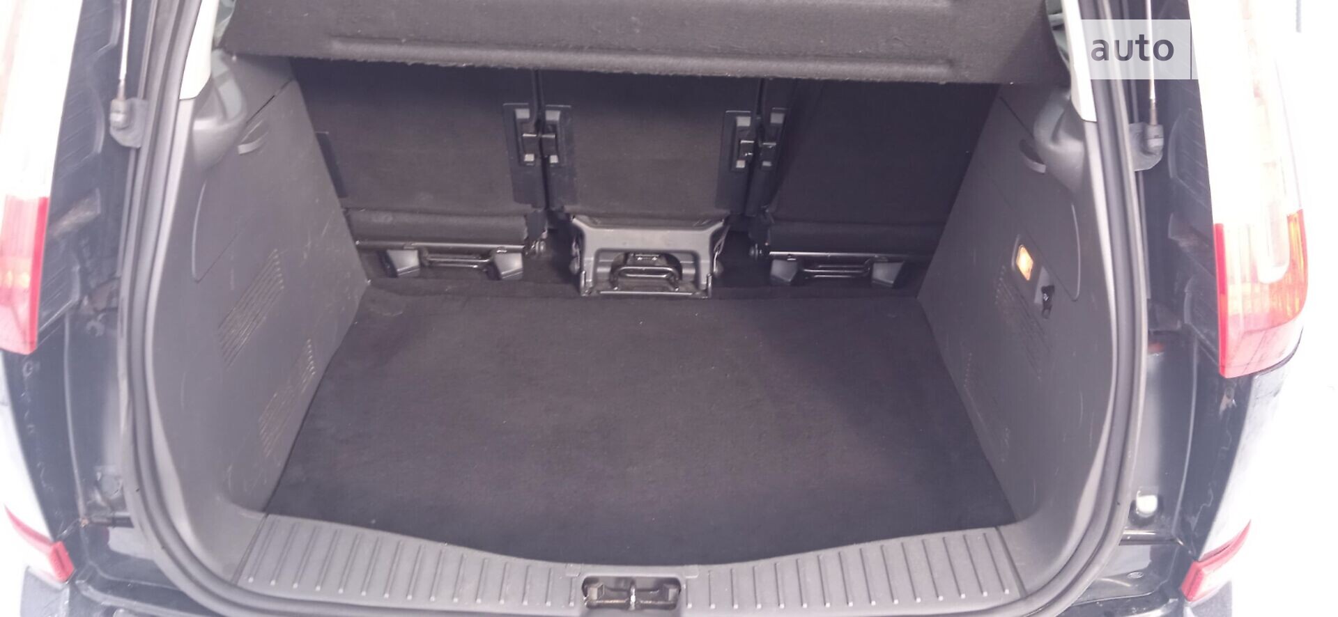 Ford C-Max 2010 VIN WF0EXXGCDEAS13404 фото оголошення 3 з 15