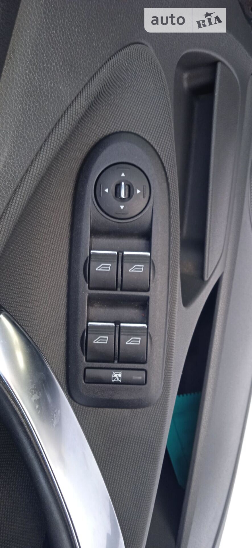 Ford C-Max 2010 VIN WF0EXXGCDEAS13404 фото оголошення 5 з 15