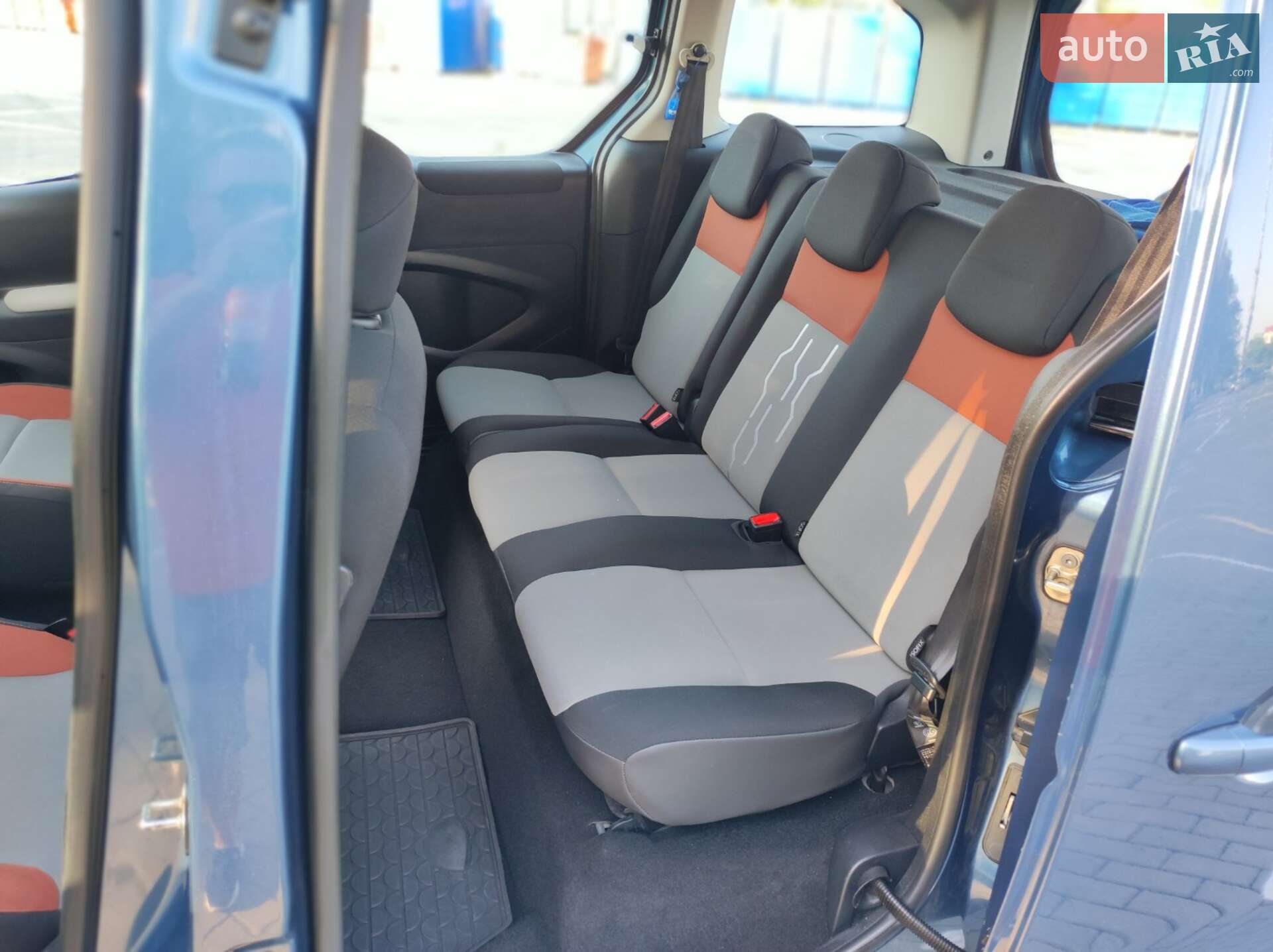 Peugeot Partner 2015 VIN VF37JBHY6FJ723844 фото оголошення 32 з 40