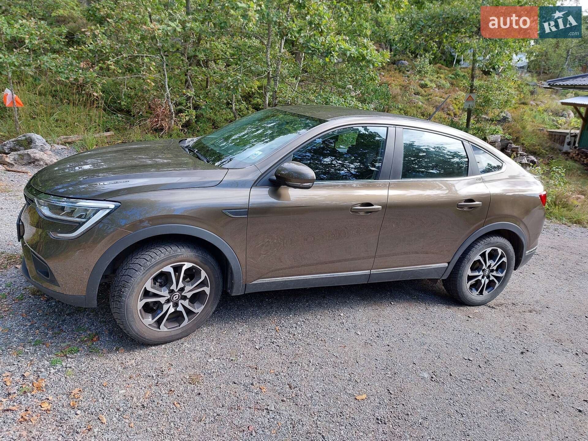 Renault Arkana 2020 VIN Y9ZRJC2D465760372 фото оголошення 4 з 9