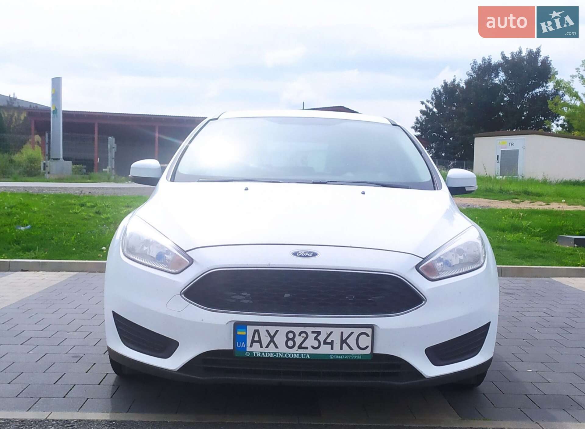 Ford Focus 2017 VIN WF05XXGCC5HB39017 фото оголошення 2 з 5