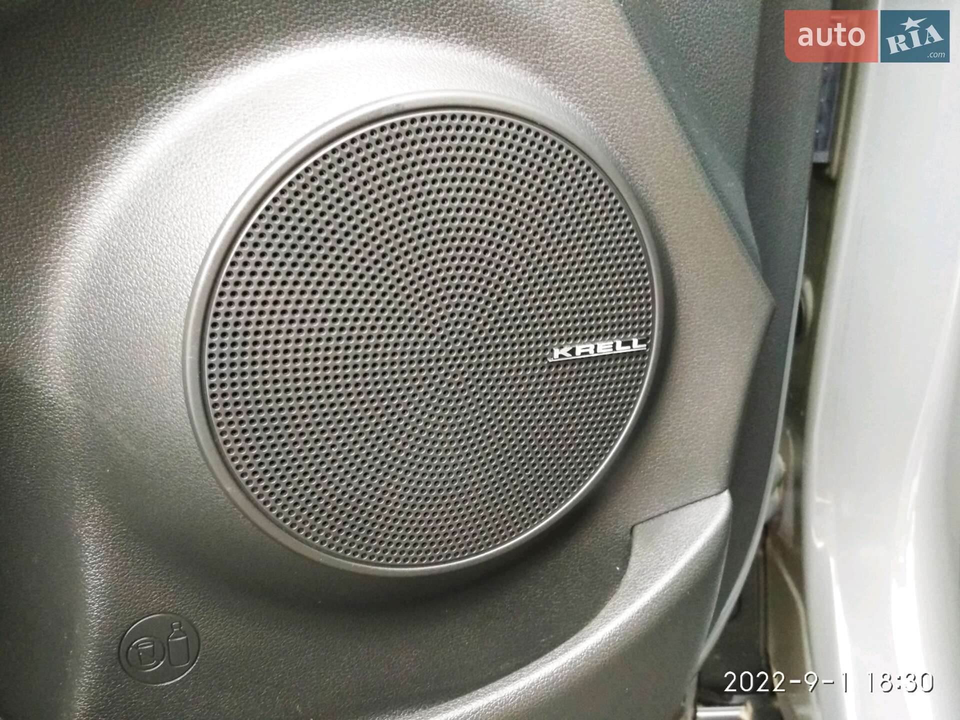 Hyundai Kona Electric 2019 VIN KMHK381GFKU035925 фото оголошення 22 з 35