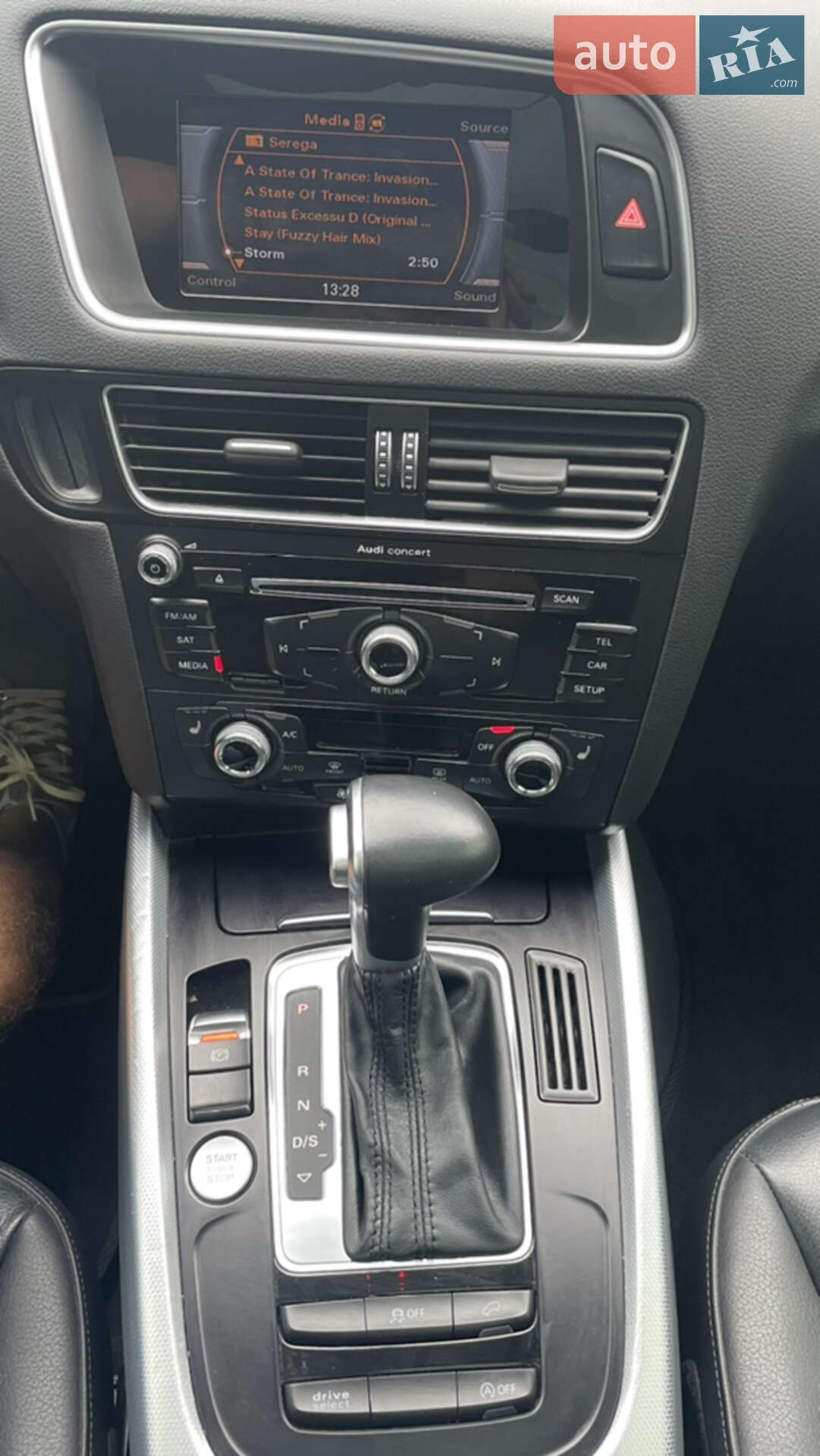 Audi Q5 2015 VIN WA1CMCFP4FA135017 фото оголошення 3 з 12
