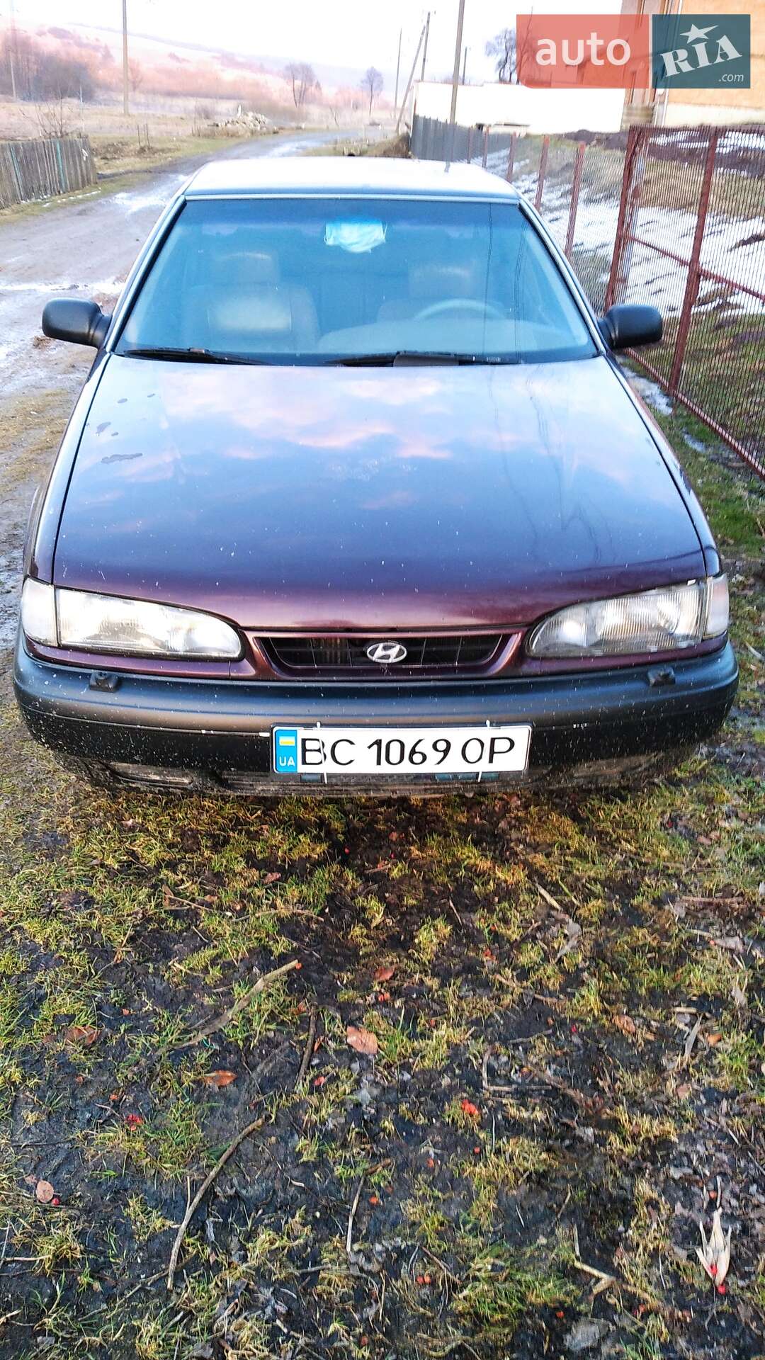 Hyundai Sonata 1993 VIN KMHBF31FPPU539389 фото оголошення 7 з 22