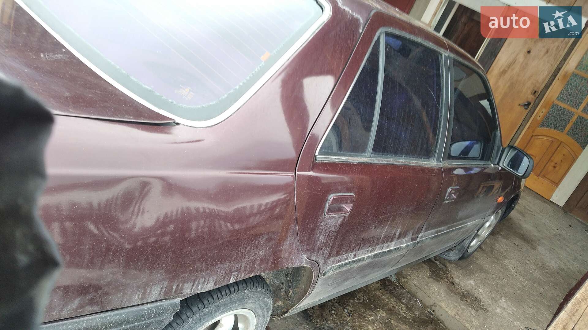 Hyundai Sonata 1993 VIN KMHBF31FPPU539389 фото оголошення 8 з 22