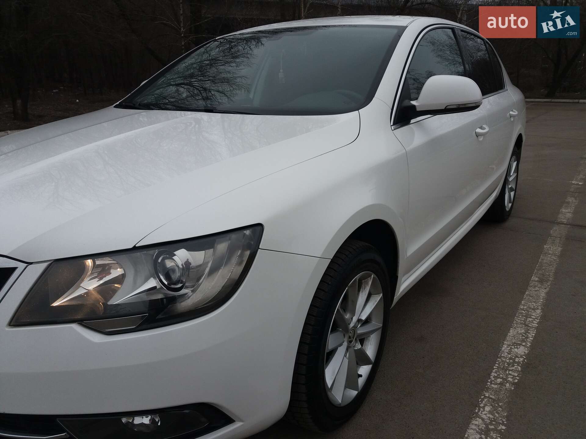 Skoda Superb 2014 VIN TMBAJ73T4E9039564 фото оголошення 4 з 23