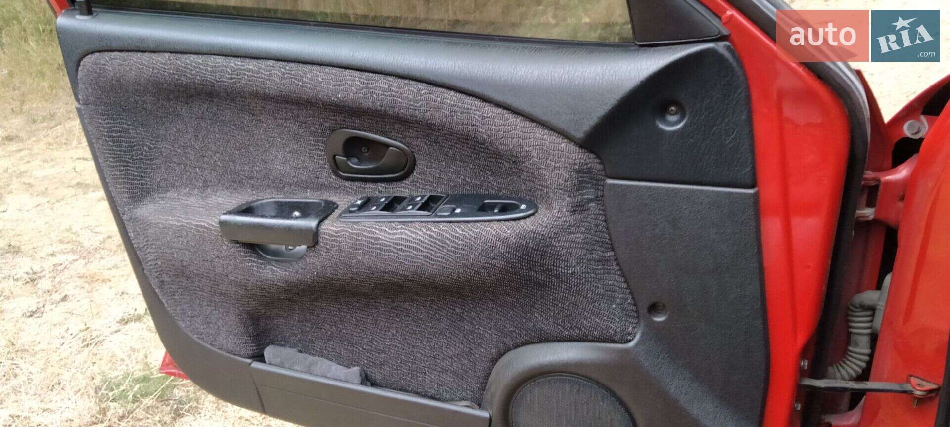Mitsubishi Carisma 1999 VIN XMCLNDA1AYF021304 фото оголошення 16 з 16