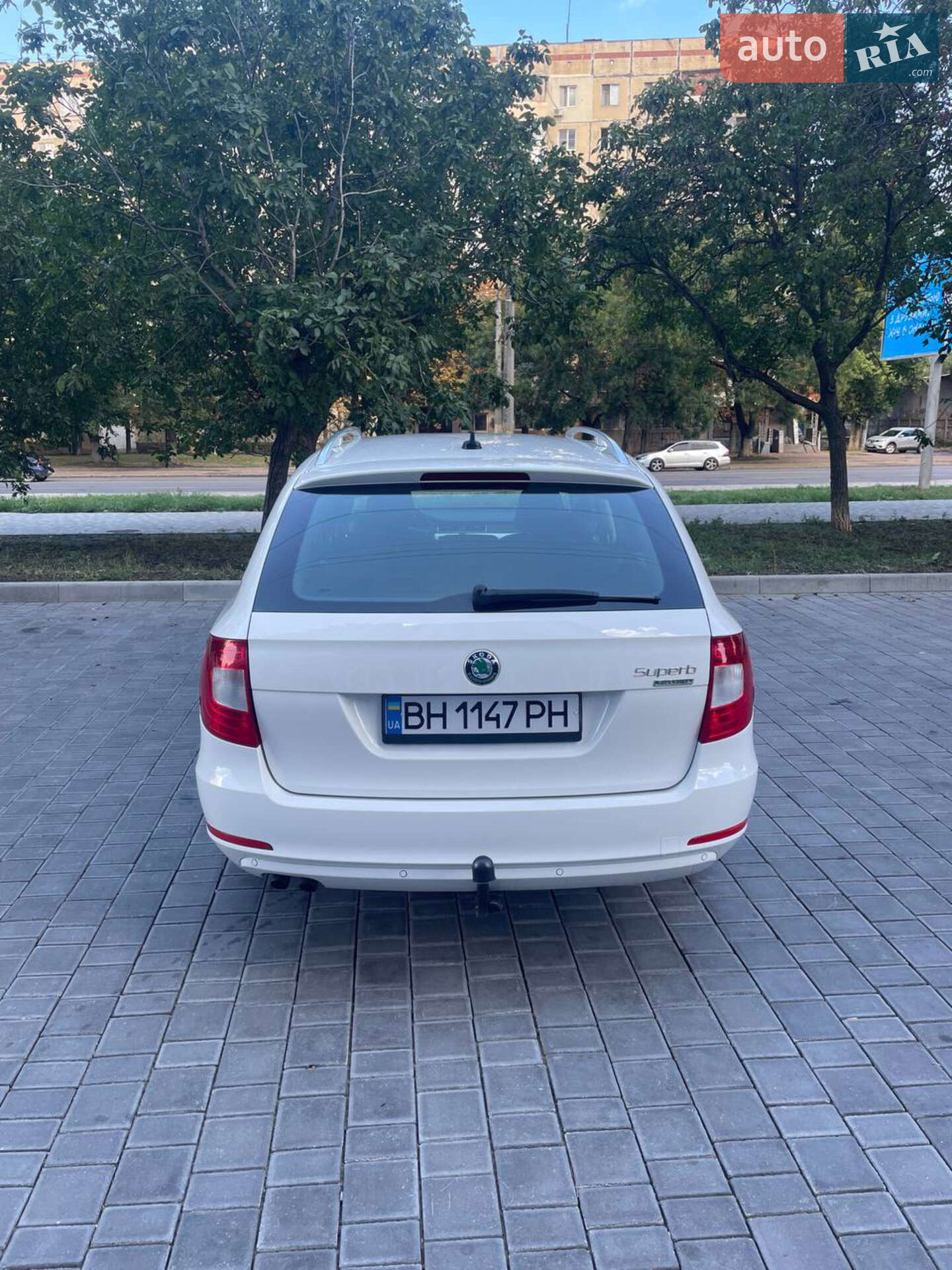 Skoda Superb 2013 VIN TMBJJ93T0D9036882 фото оголошення 6 з 32