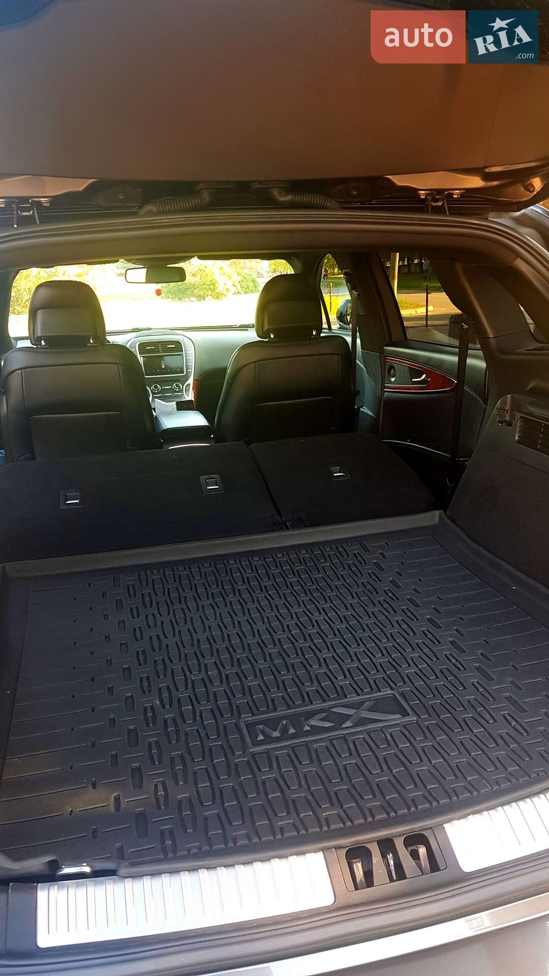 Lincoln MKX 2017 VIN 2LMPJ6LR6HBL49280 фото оголошення 4 з 37
