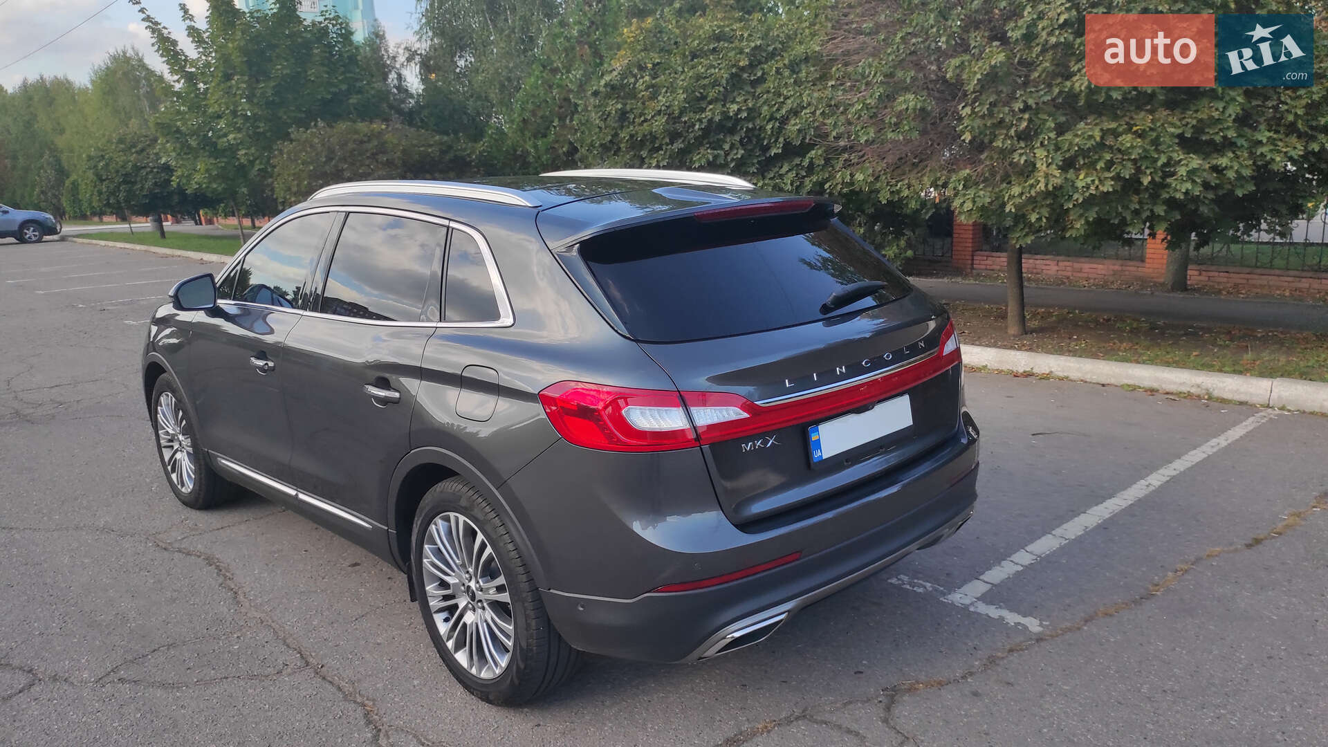 Lincoln MKX 2017 VIN 2LMPJ6LR6HBL49280 фото оголошення 24 з 37