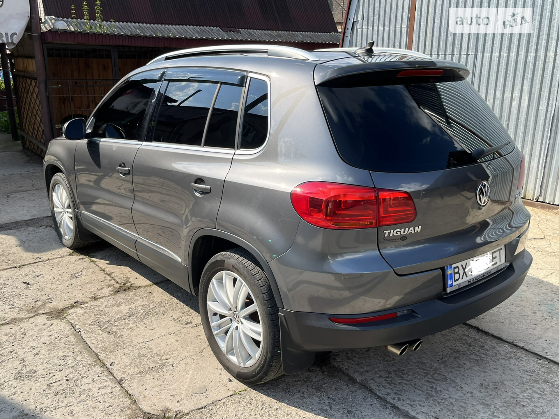 Volkswagen Tiguan 2015 VIN WVGAV7AX7FW604821 фото оголошення 30 з 82