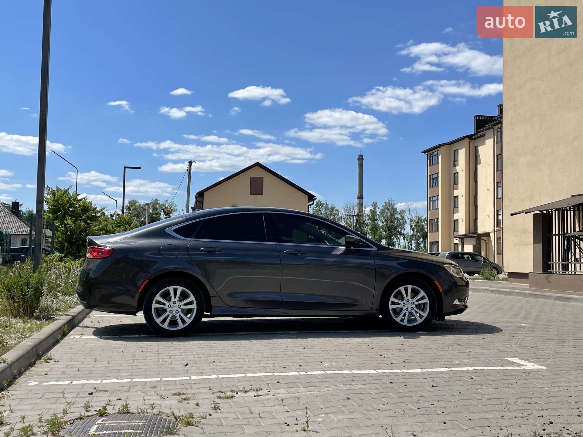 Chrysler 200 2016 VIN 1C3CCCAB9GN182563 фото оголошення 16 з 29