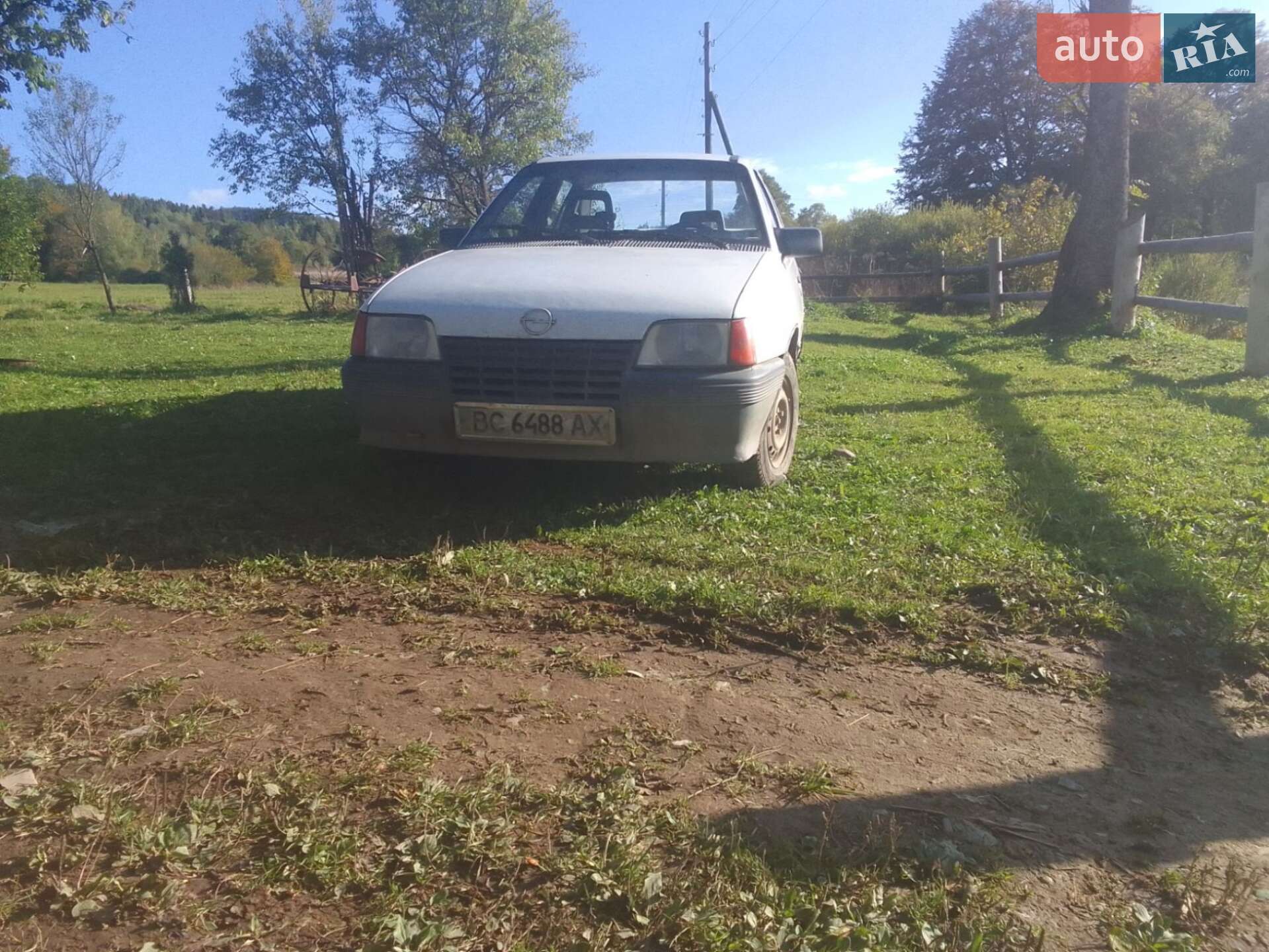 Opel Kadett 1988 VIN W0L000039J2595288 фото оголошення 5 з 5